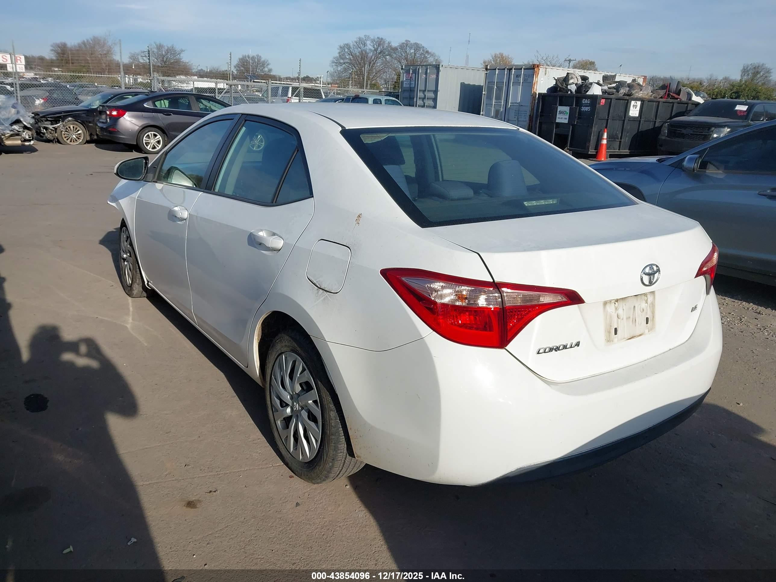 TOYOTA COROLLA image 3
