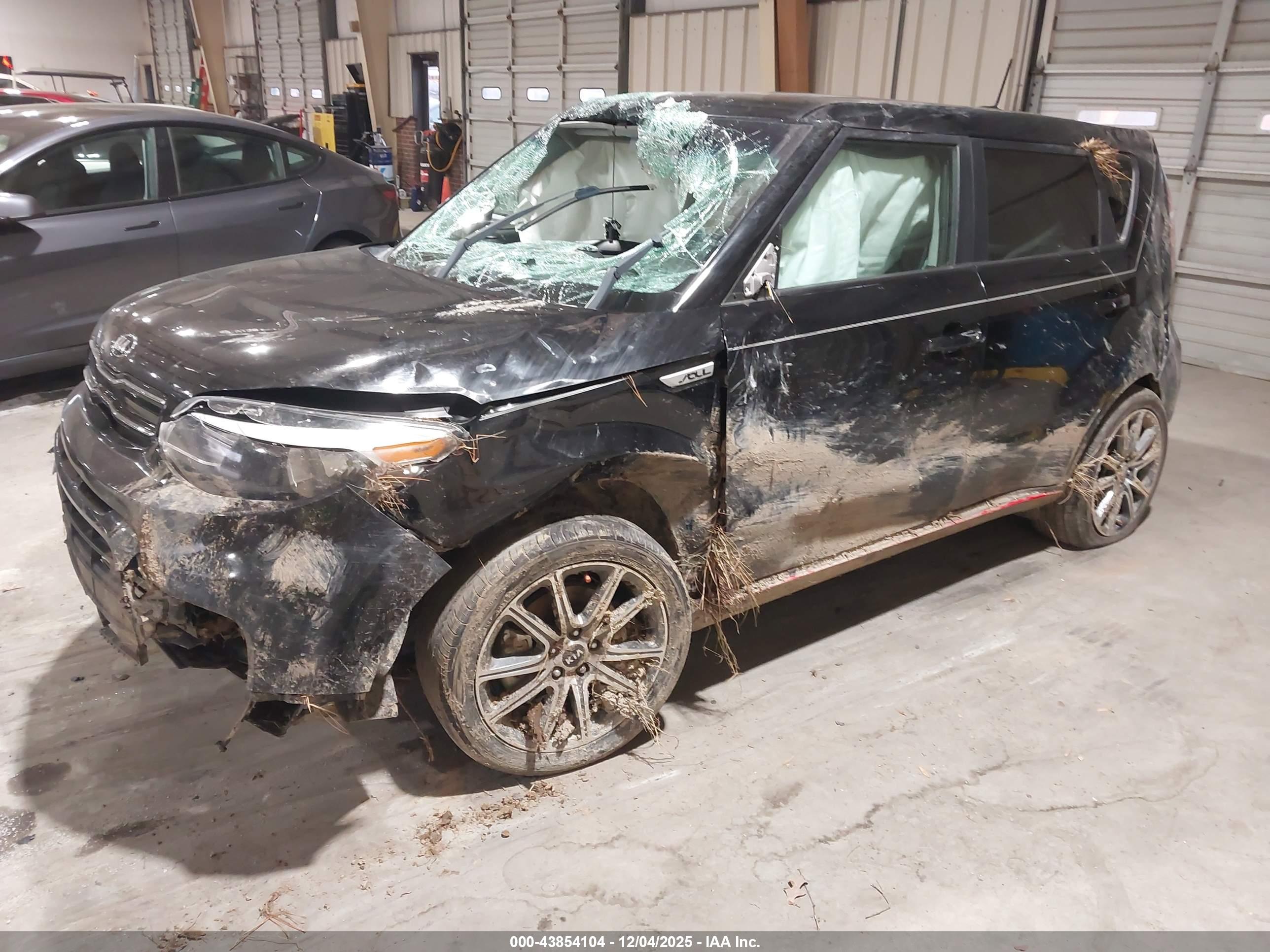 KIA SOUL image 2