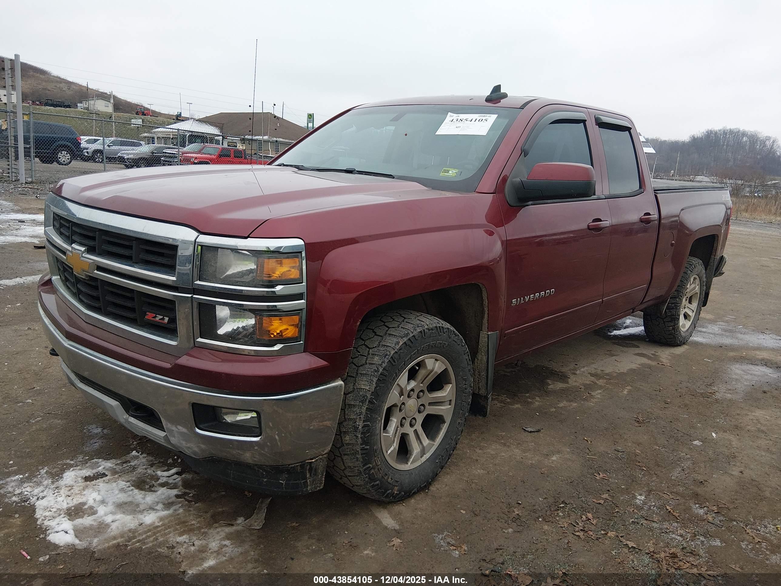 CHEVROLET SILVERADO image 2