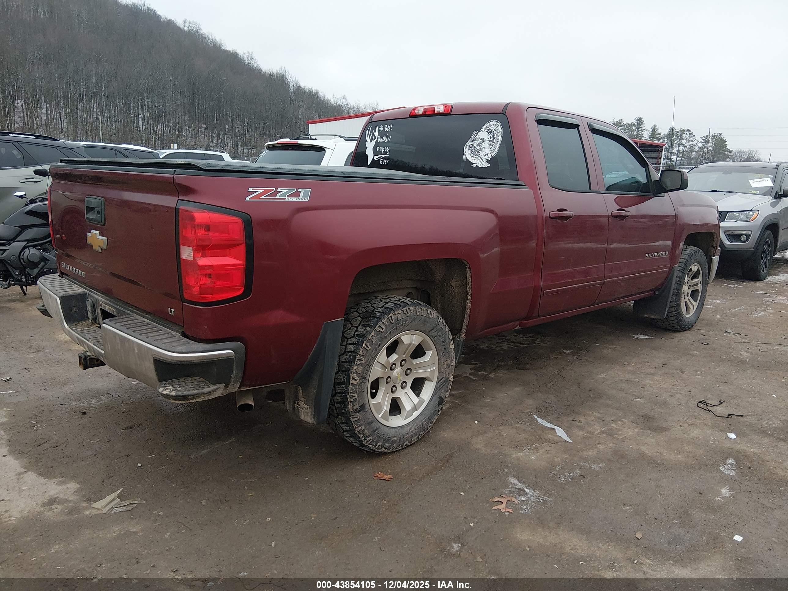 CHEVROLET SILVERADO image 4