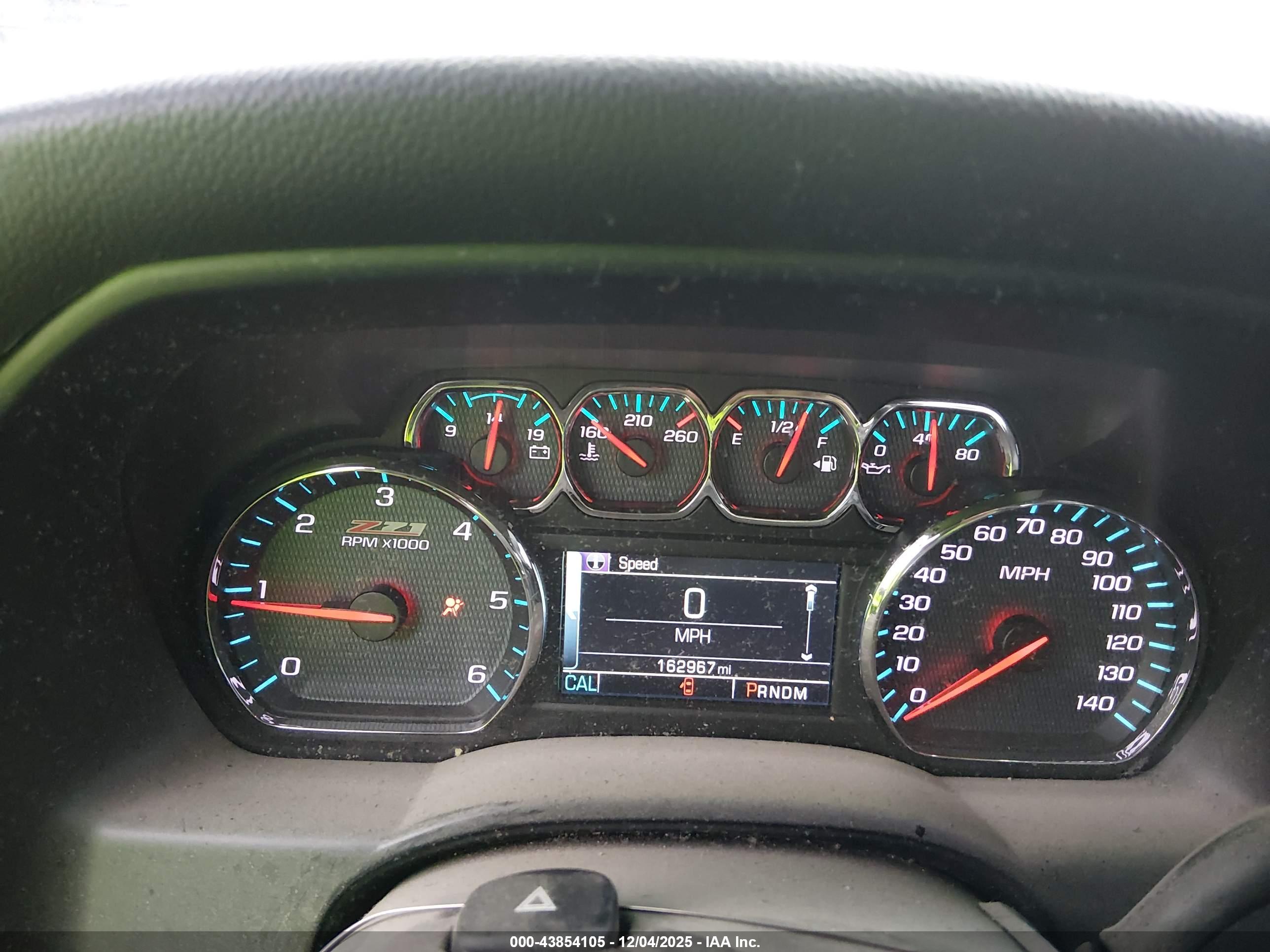 CHEVROLET SILVERADO image 7