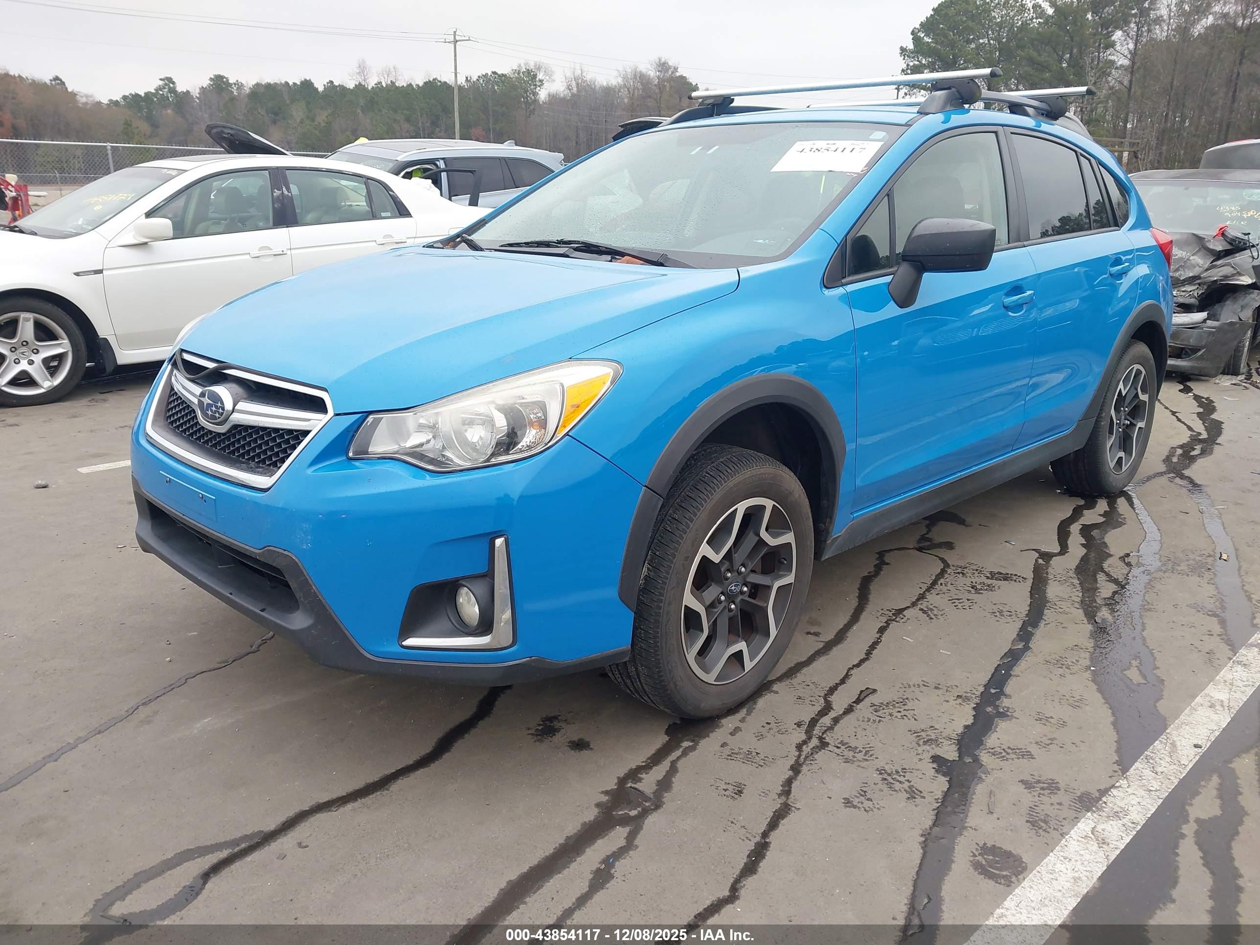 SUBARU CROSSTREK image 2