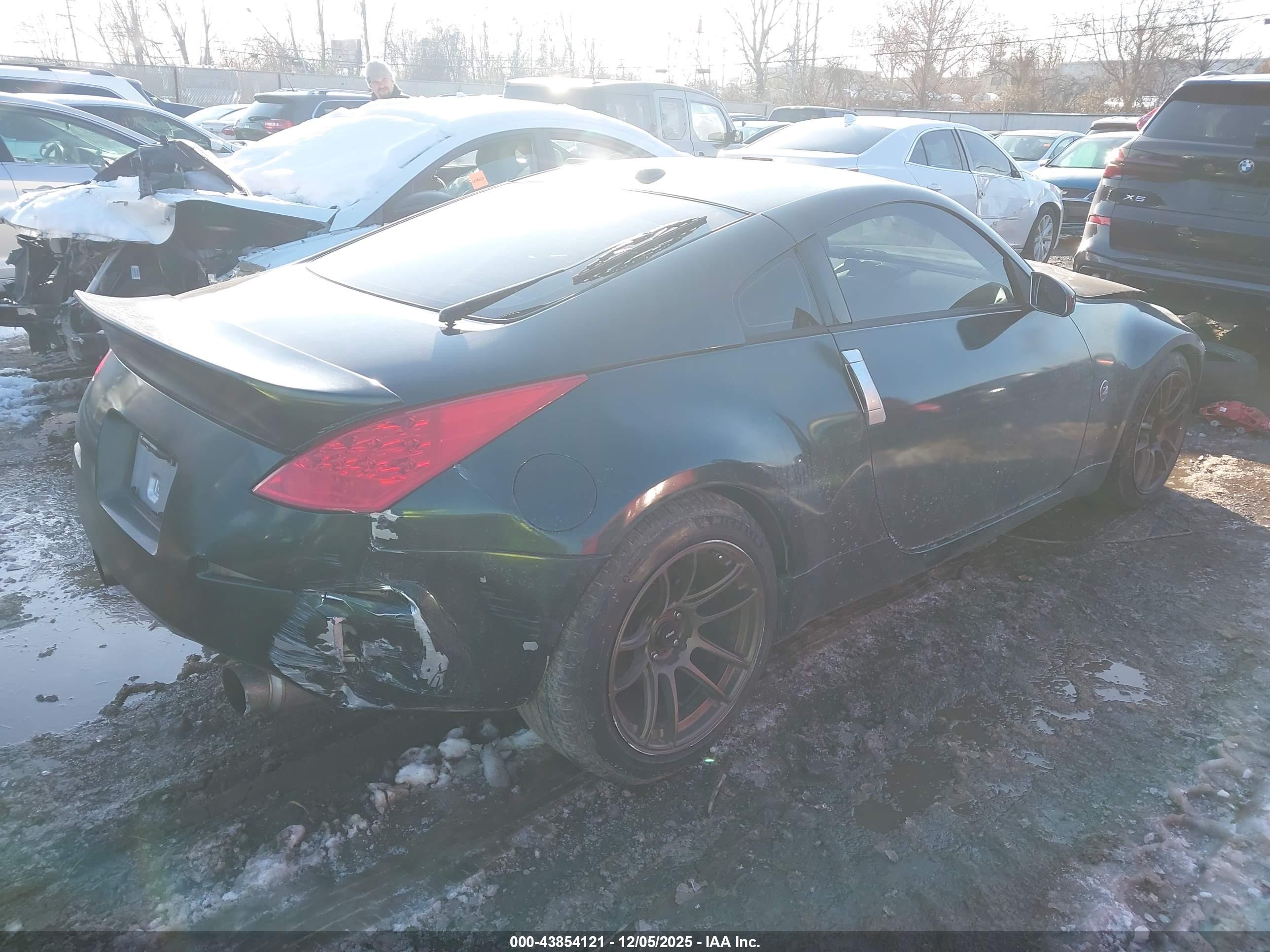 NISSAN 350Z image 4