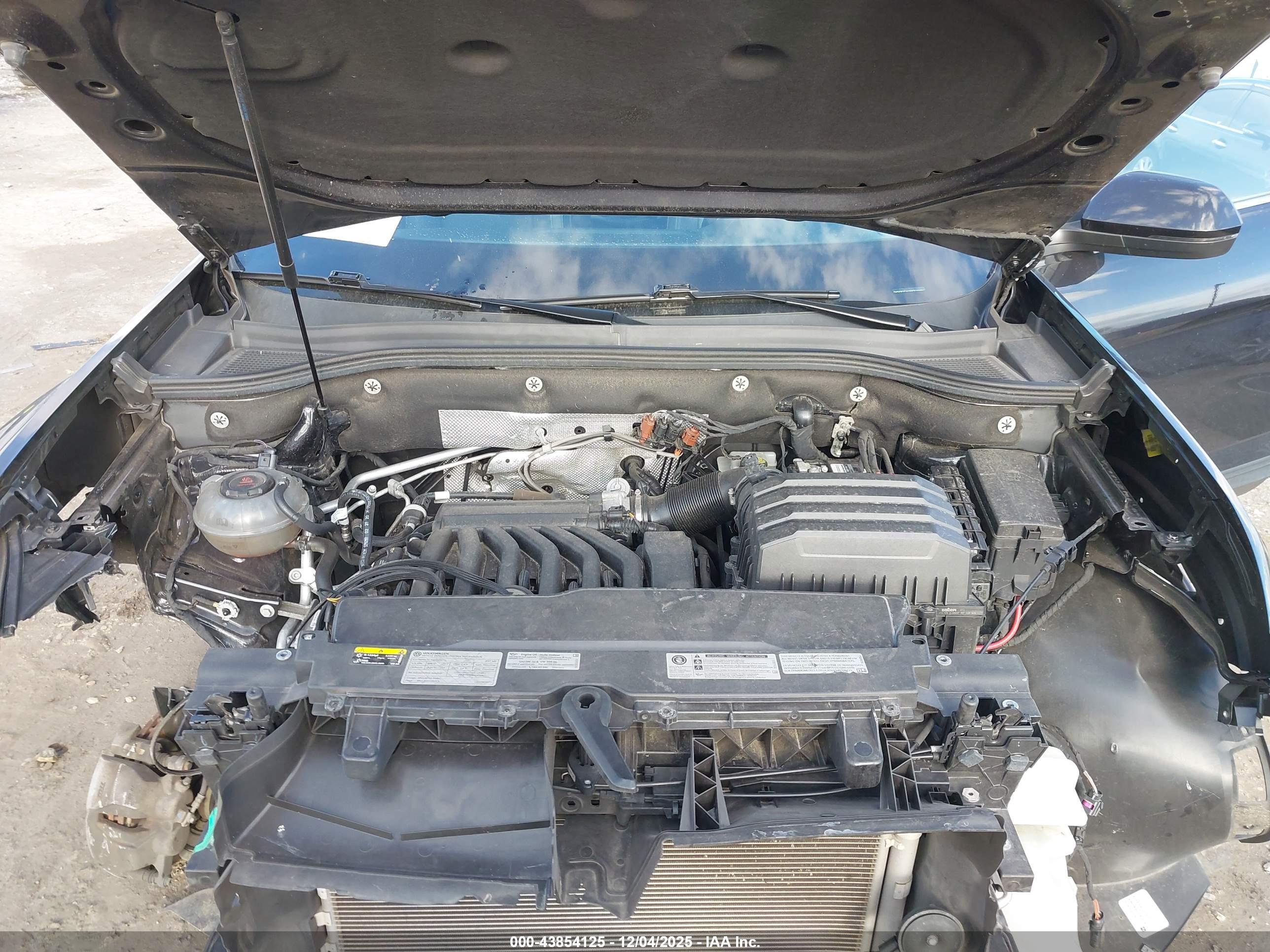 VOLKSWAGEN ATLAS image 10