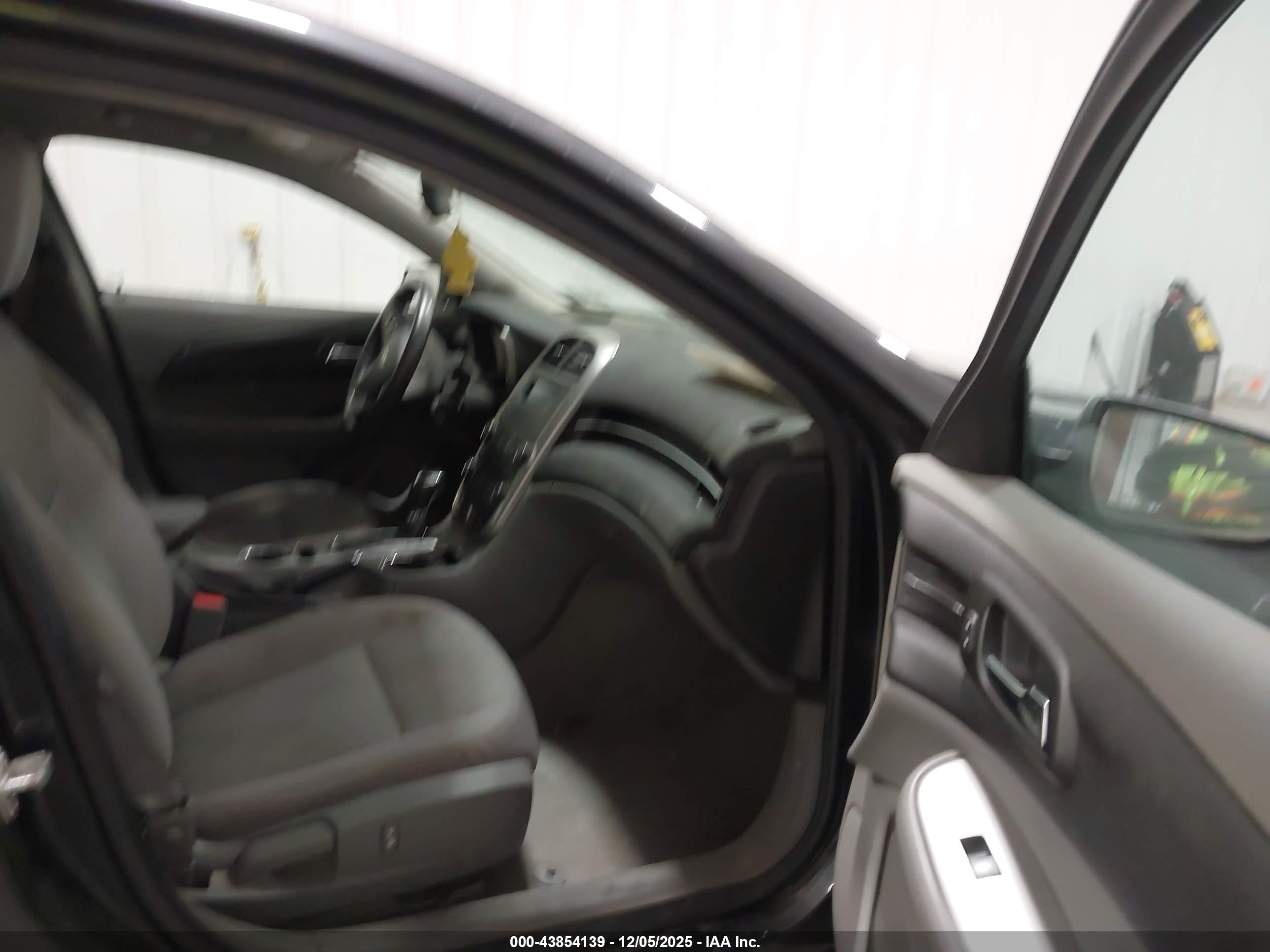 CHEVROLET MALIBU image 5