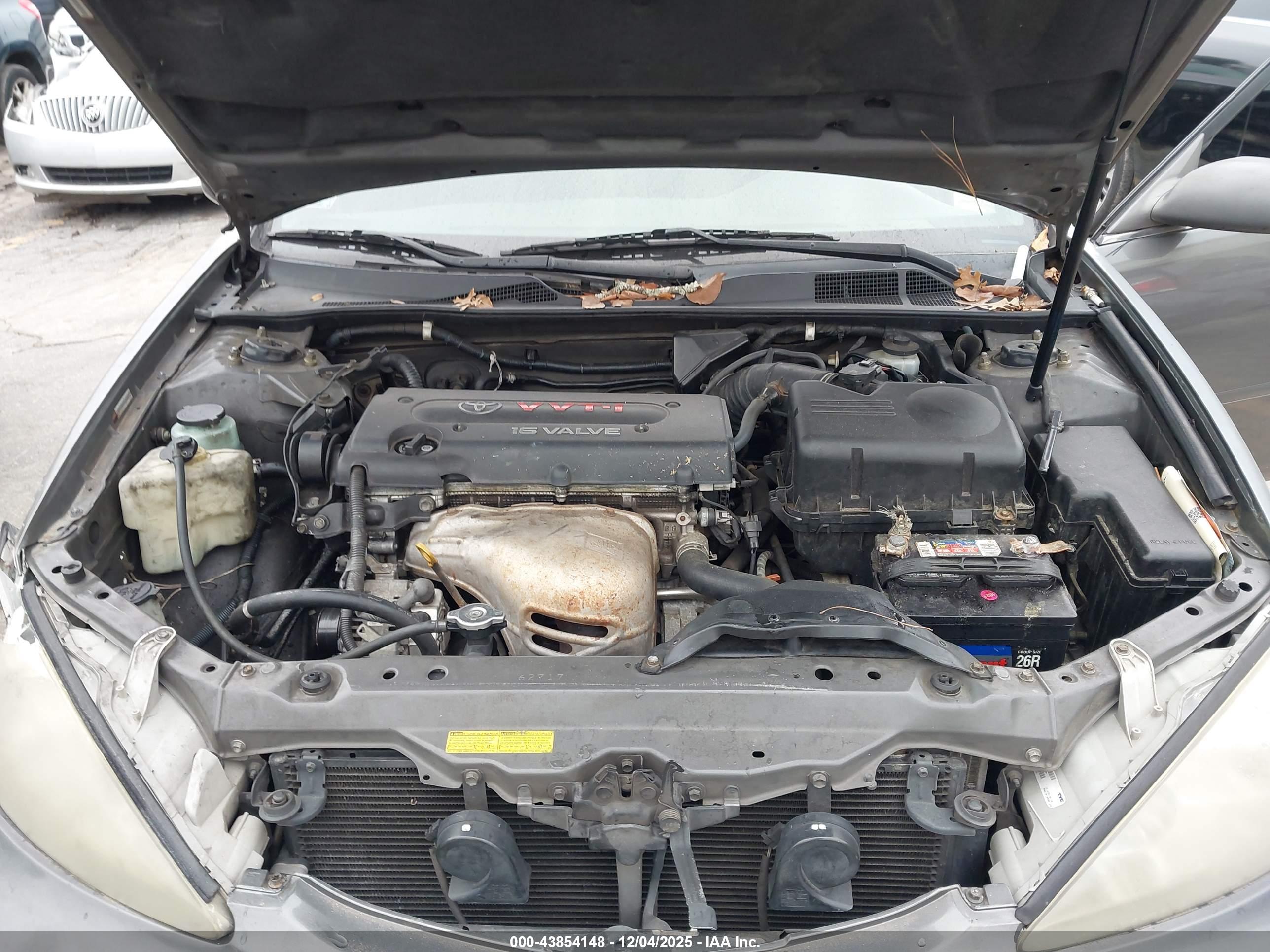 TOYOTA CAMRY image 10