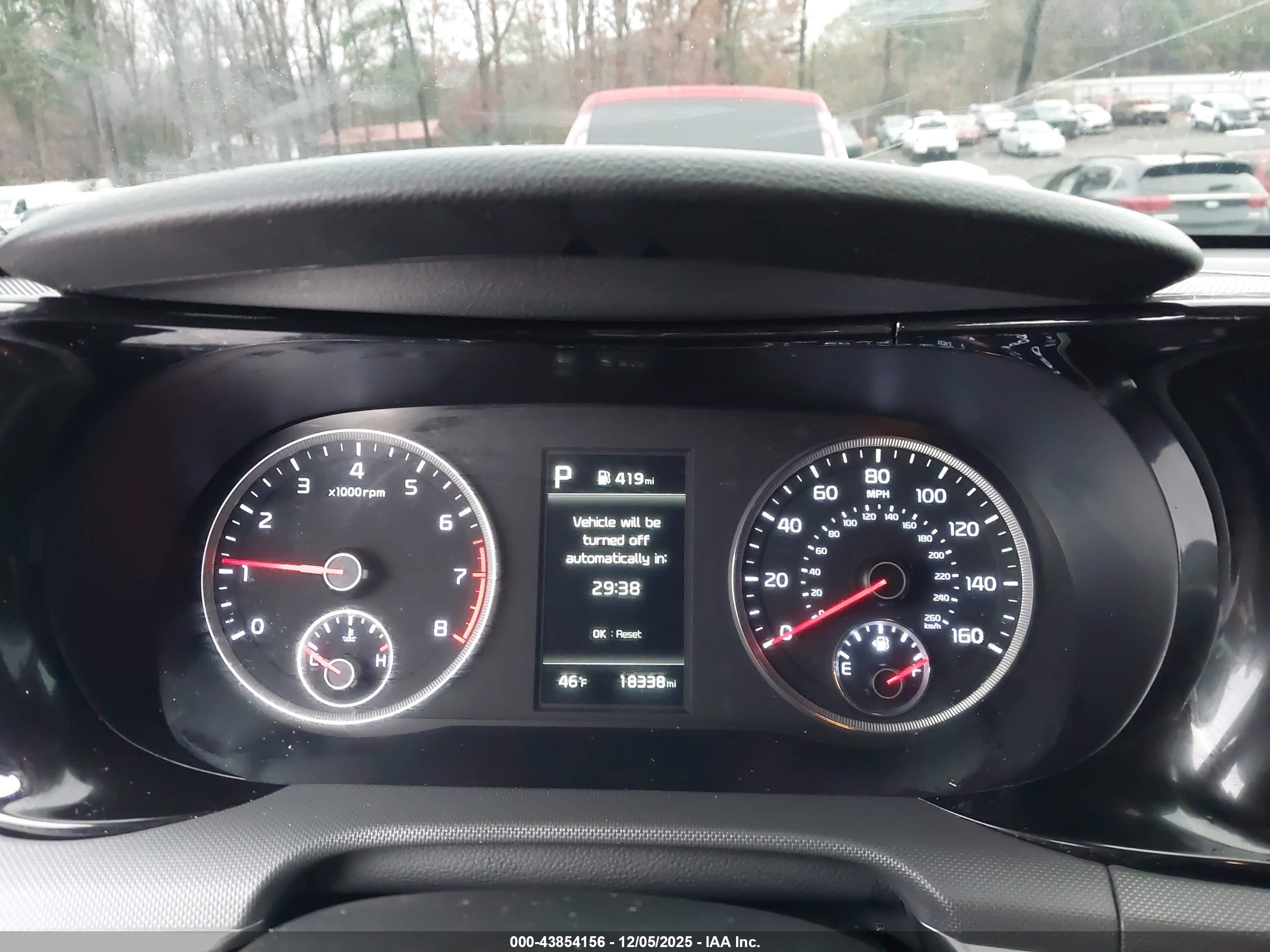 KIA K5 image 7