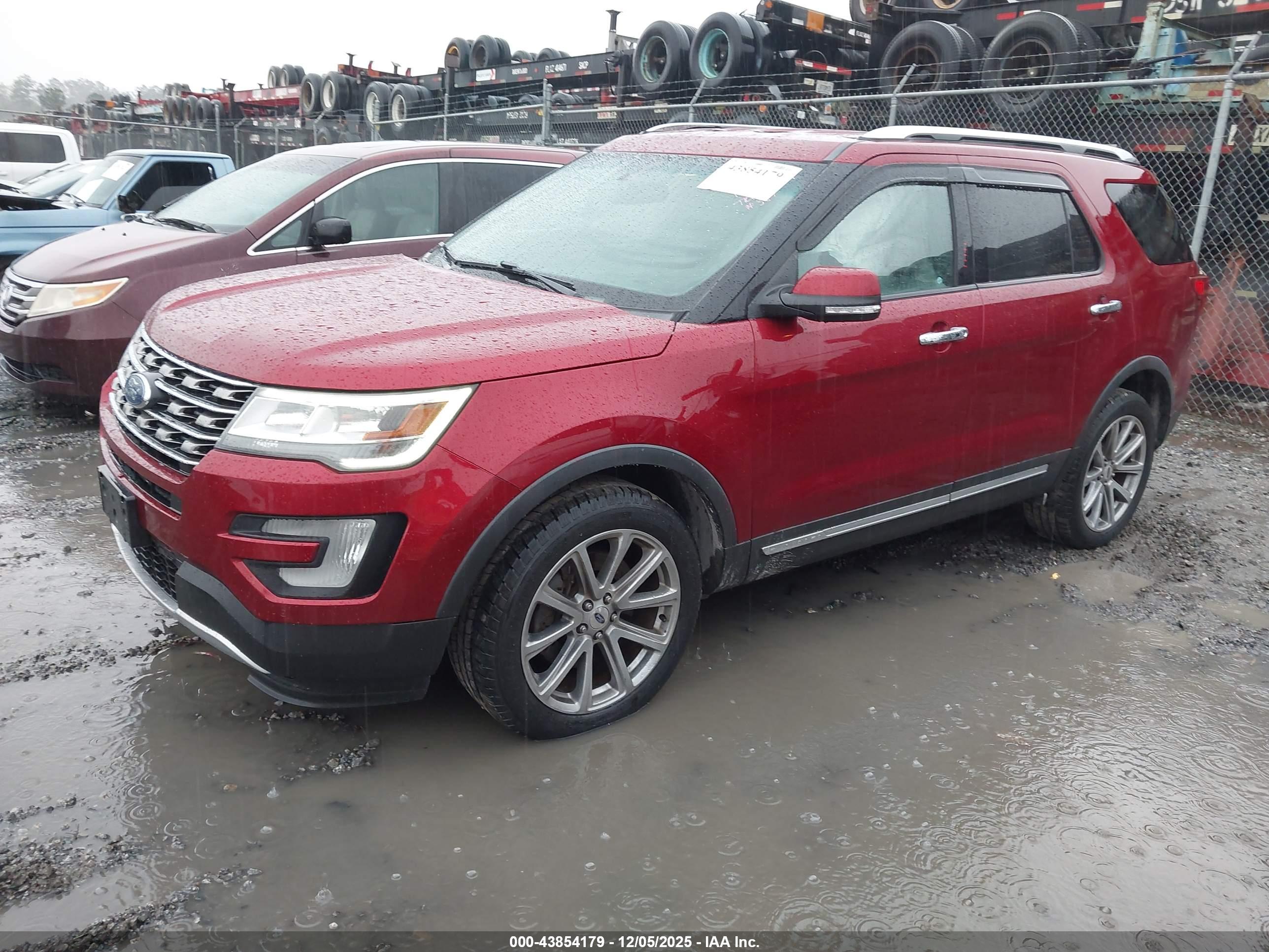FORD EXPLORER image 2