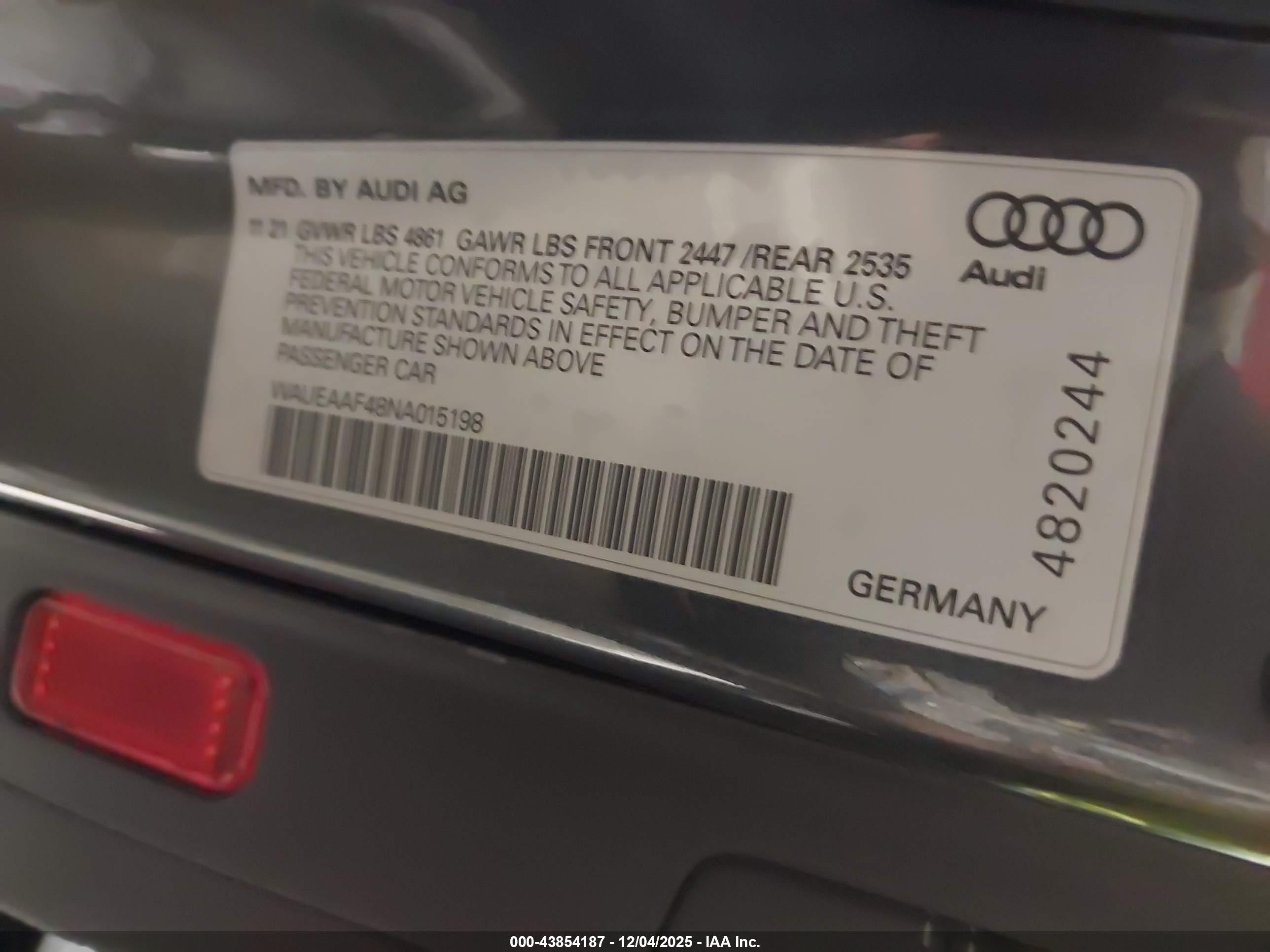 AUDI A4 image 9
