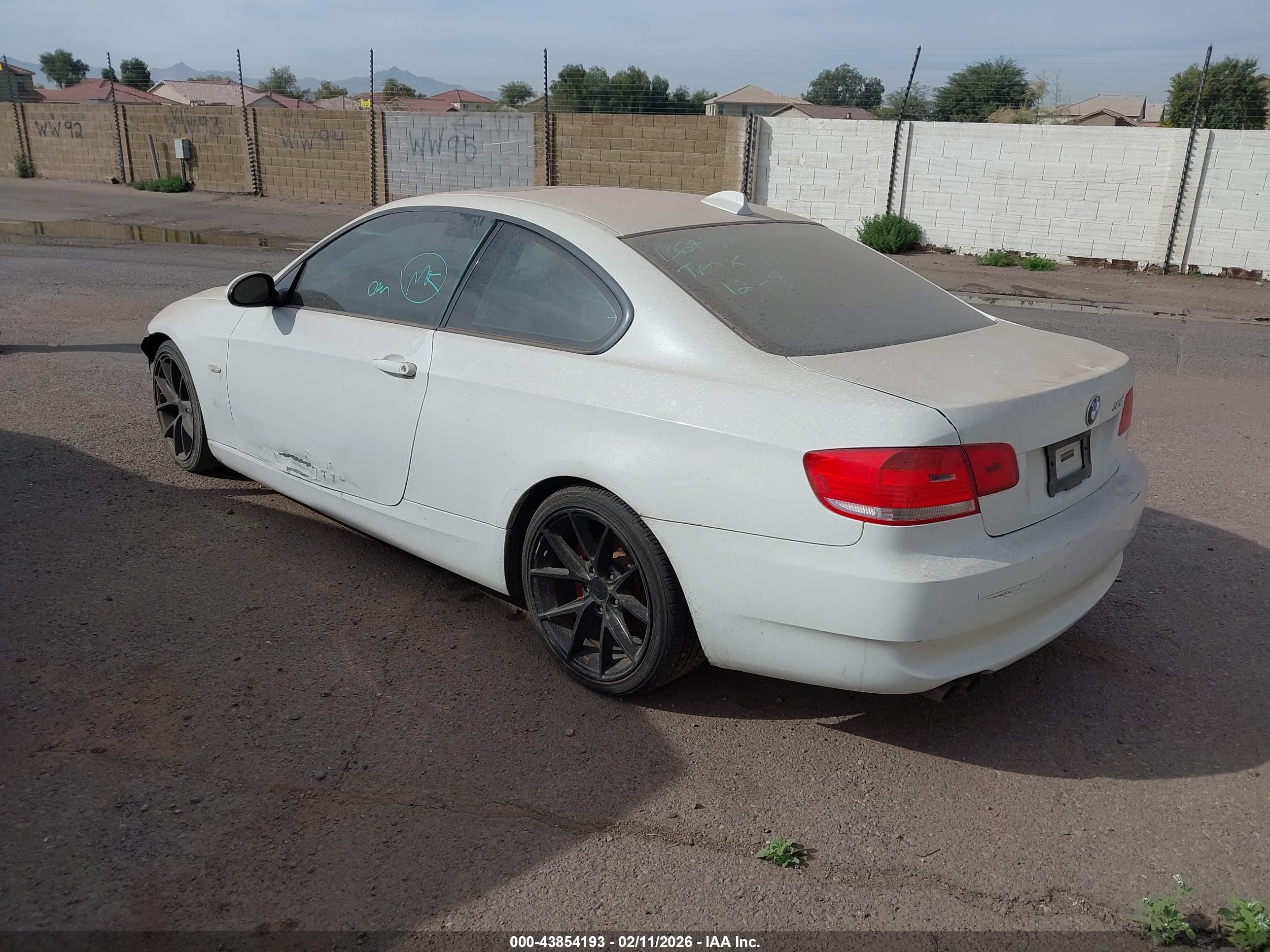 BMW 328I image 3