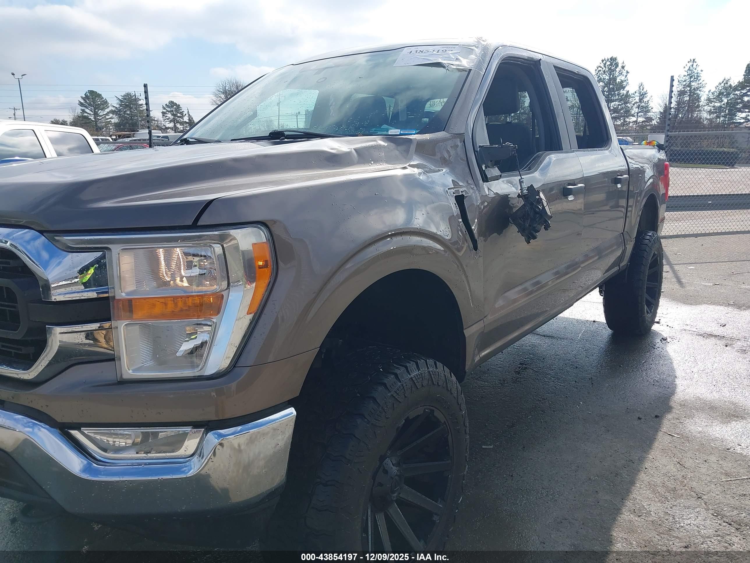 FORD F-150 image 6