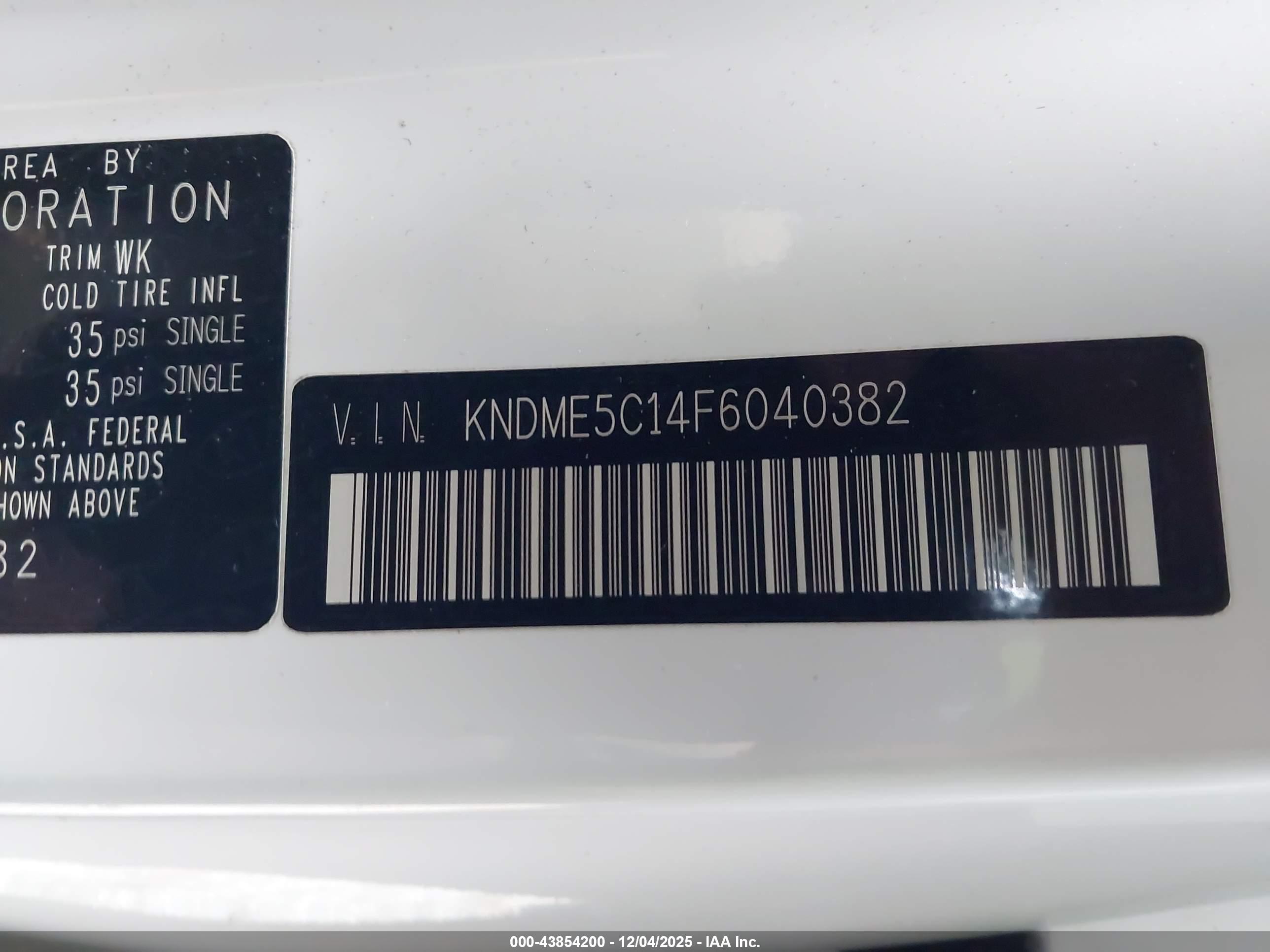 KIA SEDONA image 9