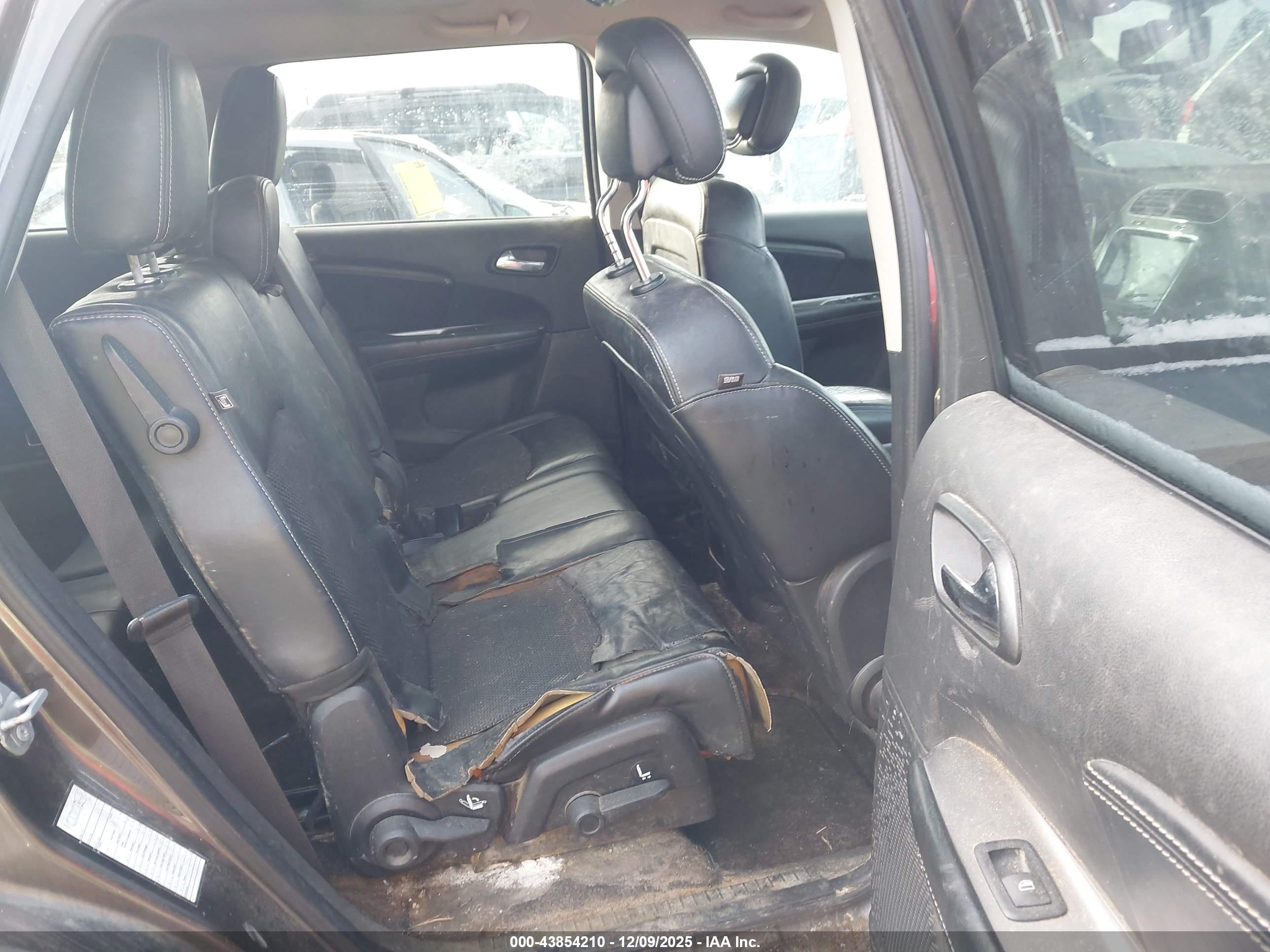 DODGE JOURNEY image 8