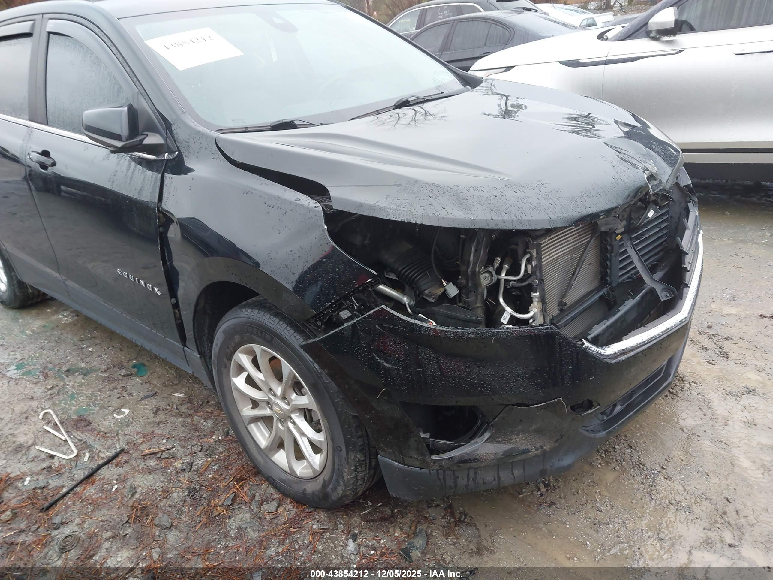 CHEVROLET EQUINOX image 6
