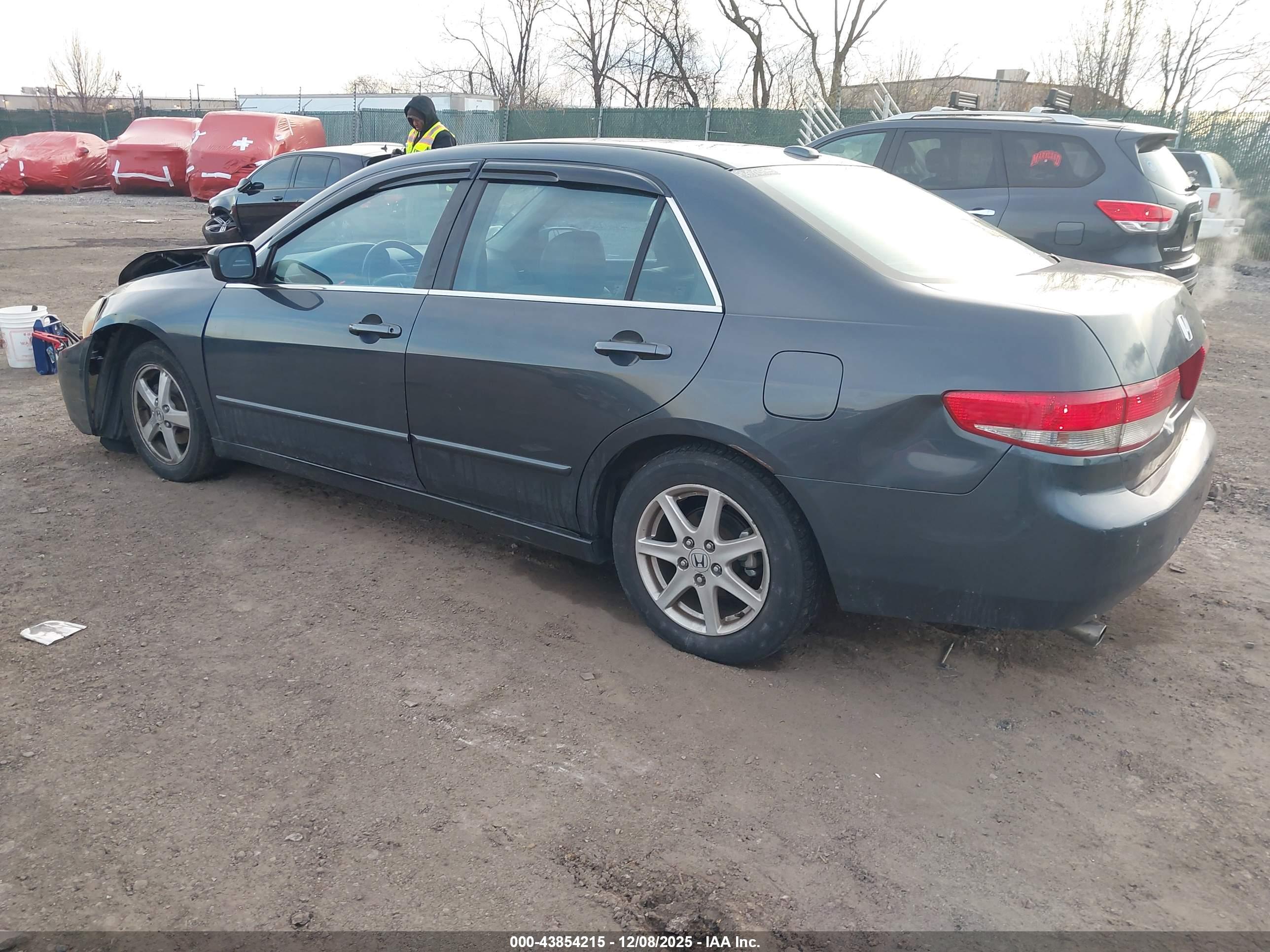 HONDA ACCORD image 3