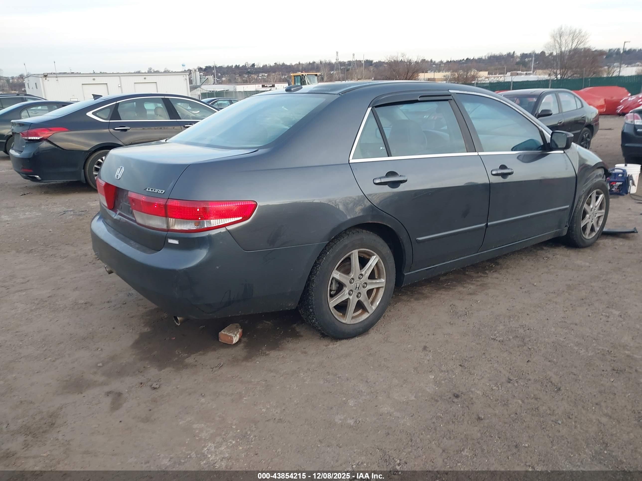 HONDA ACCORD image 4