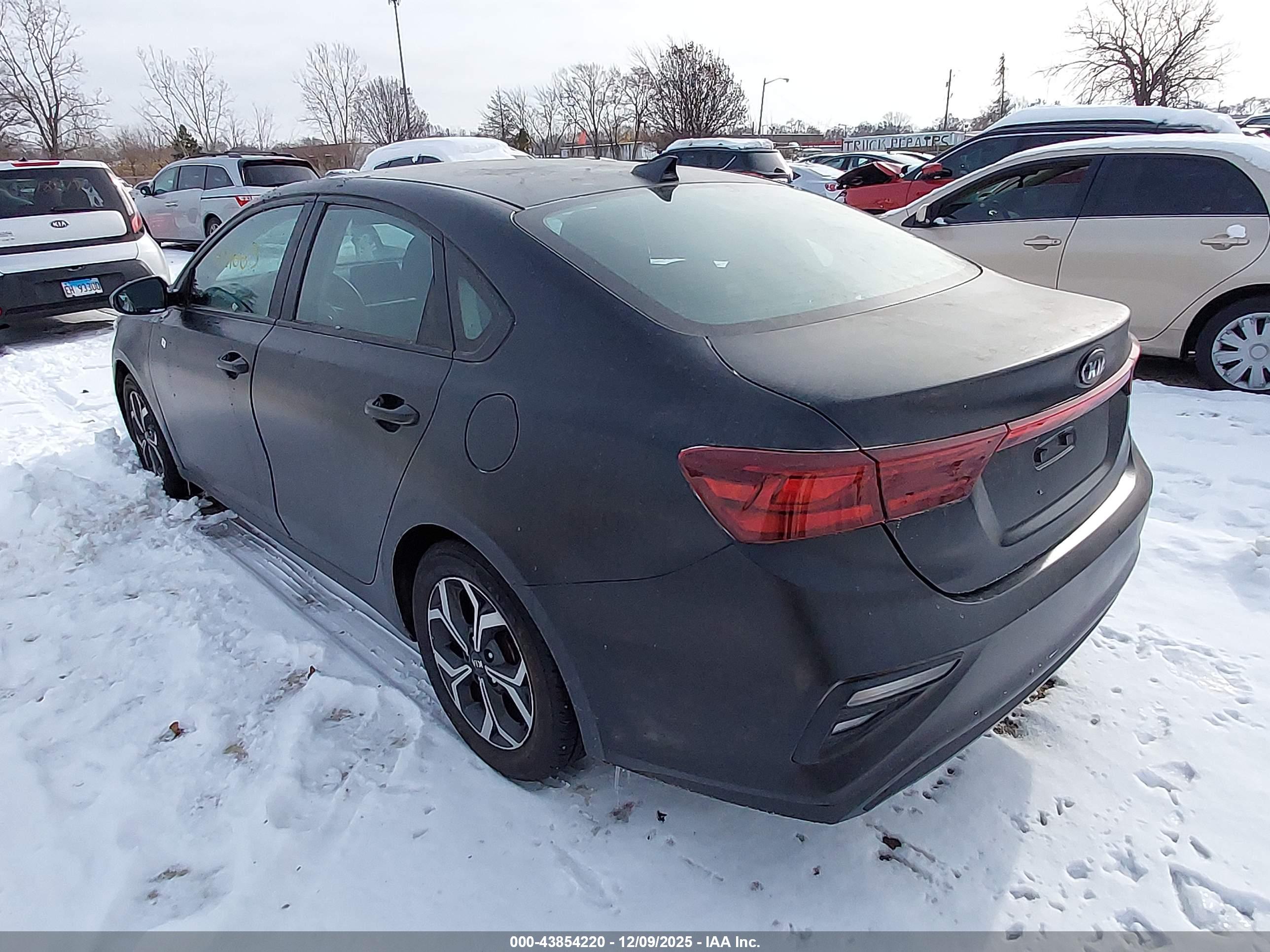 KIA FORTE image 3