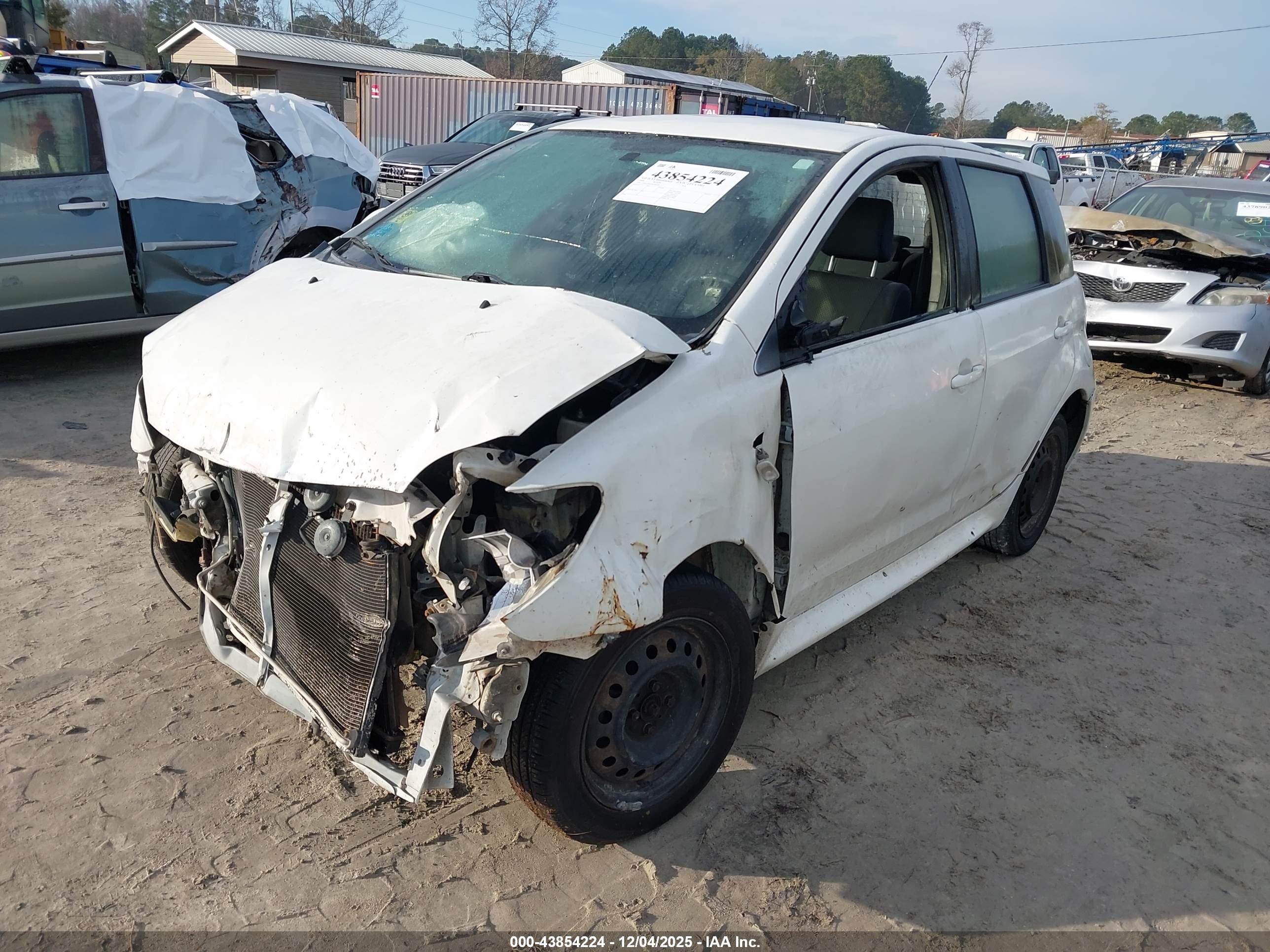 SCION XA image 2