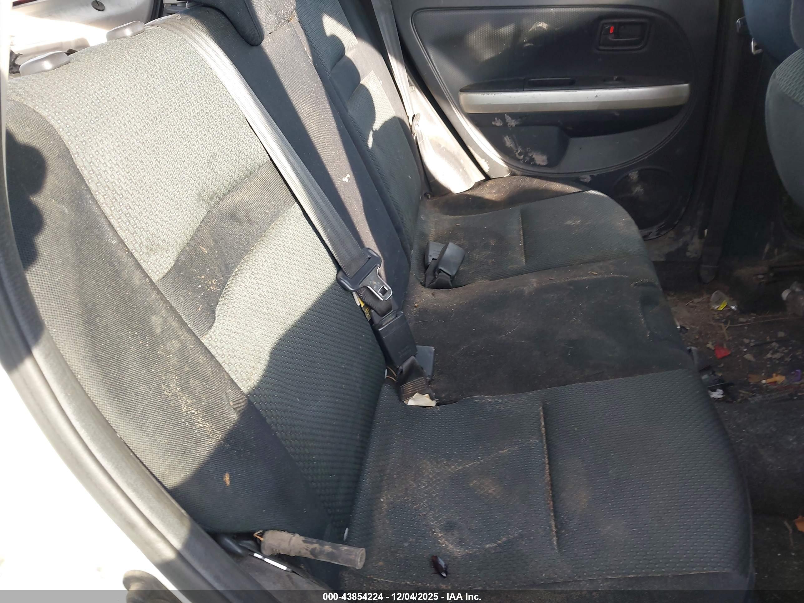 SCION XA image 8