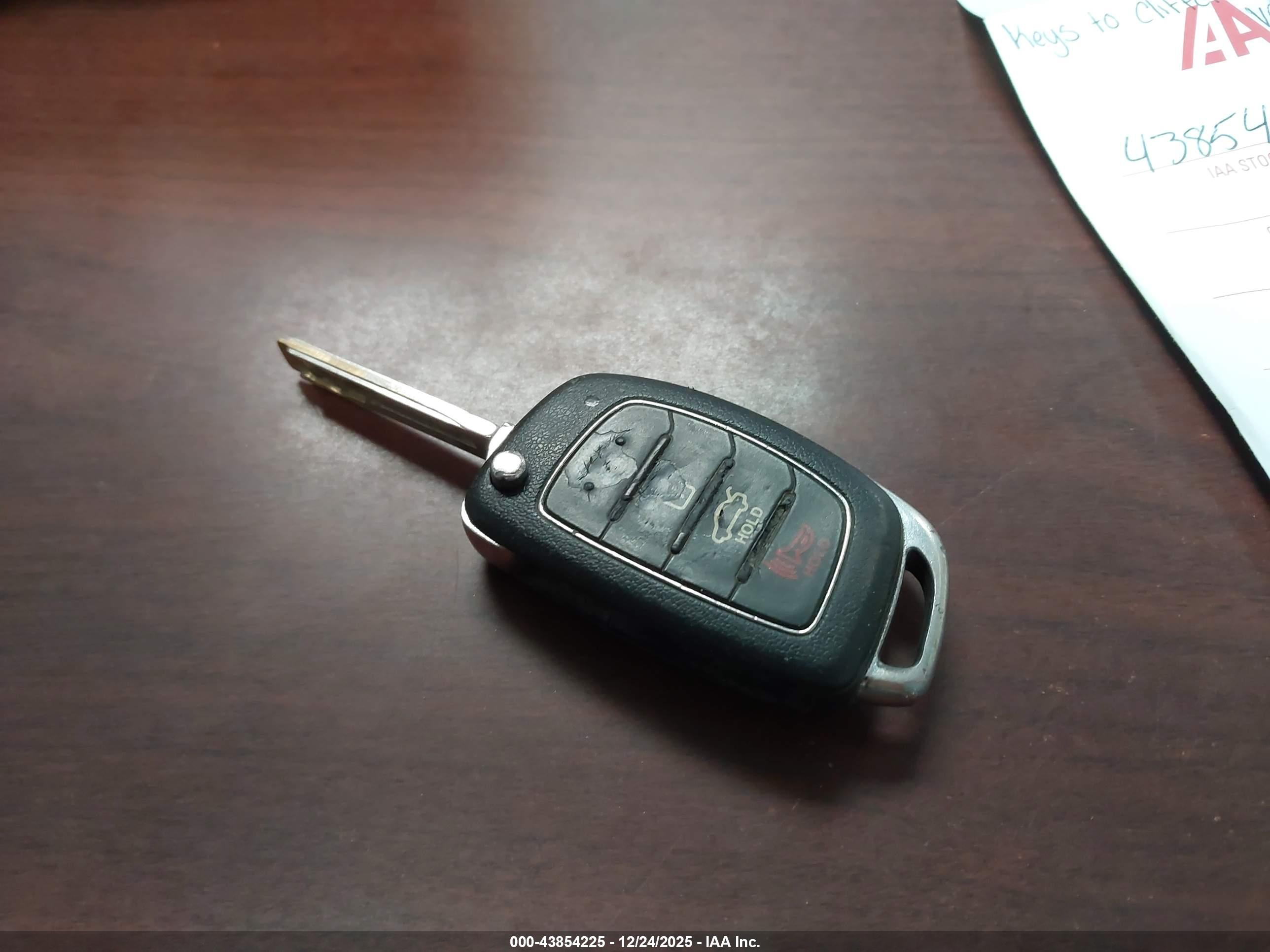 HYUNDAI SONATA image 11