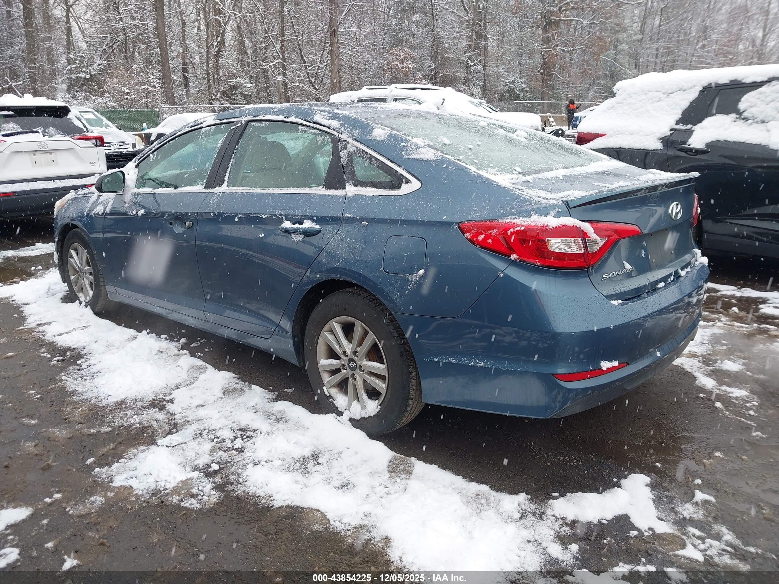 HYUNDAI SONATA image 3