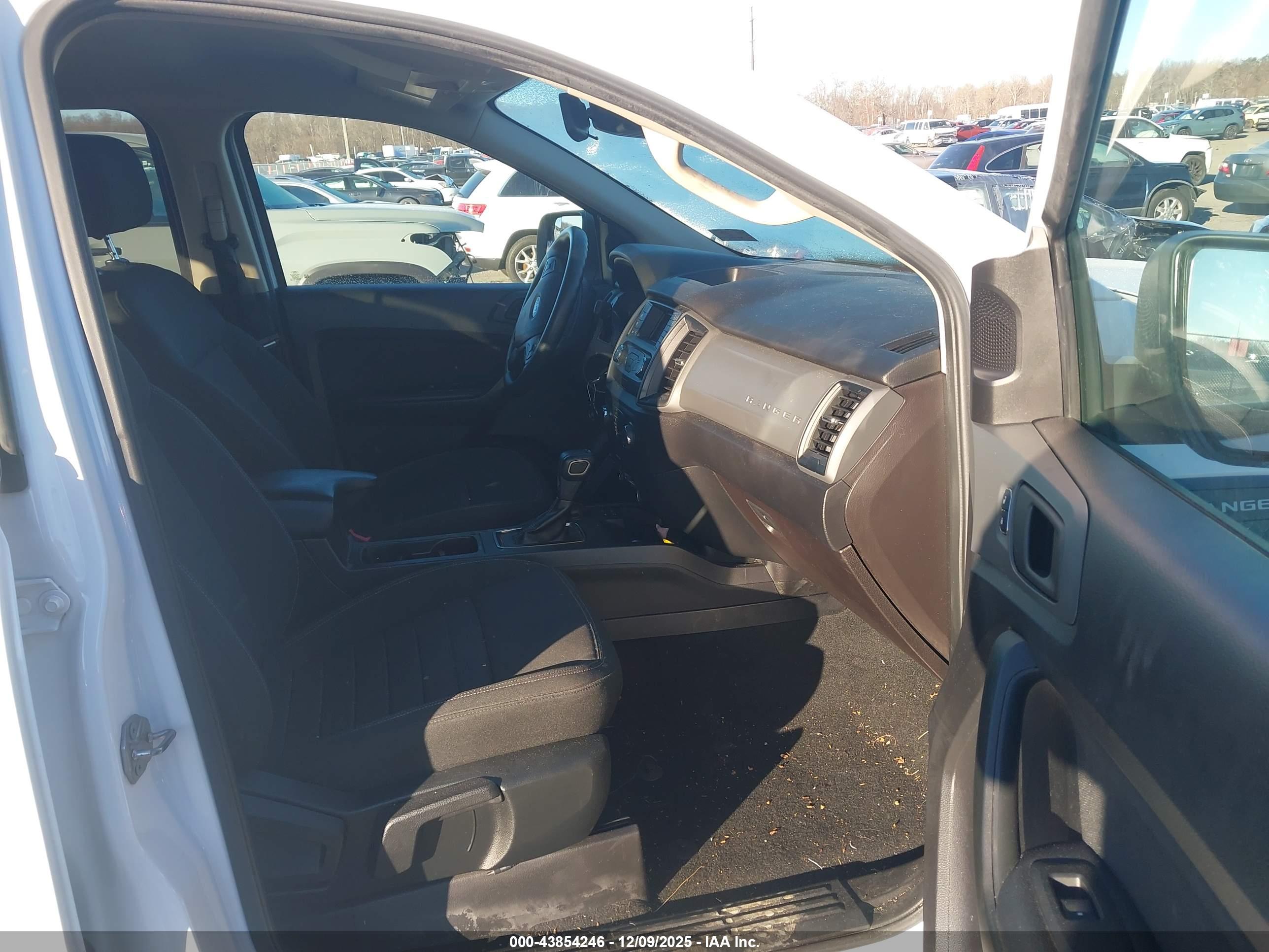 FORD RANGER image 5
