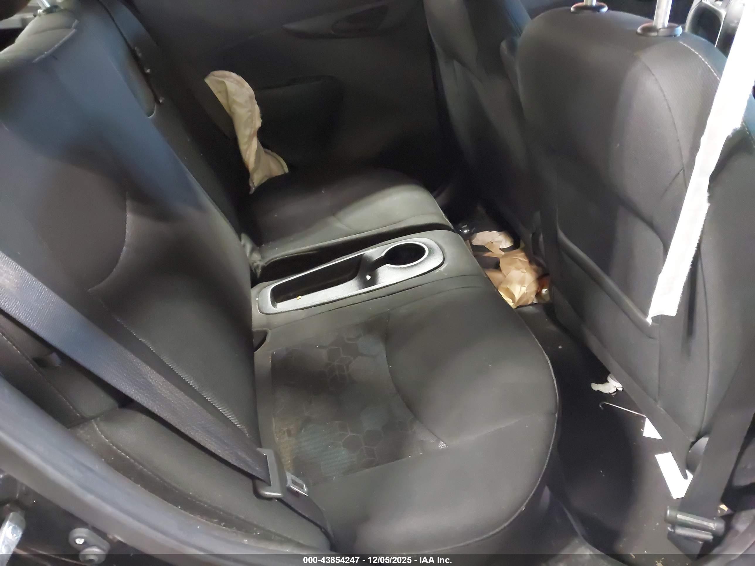 CHEVROLET SPARK image 8