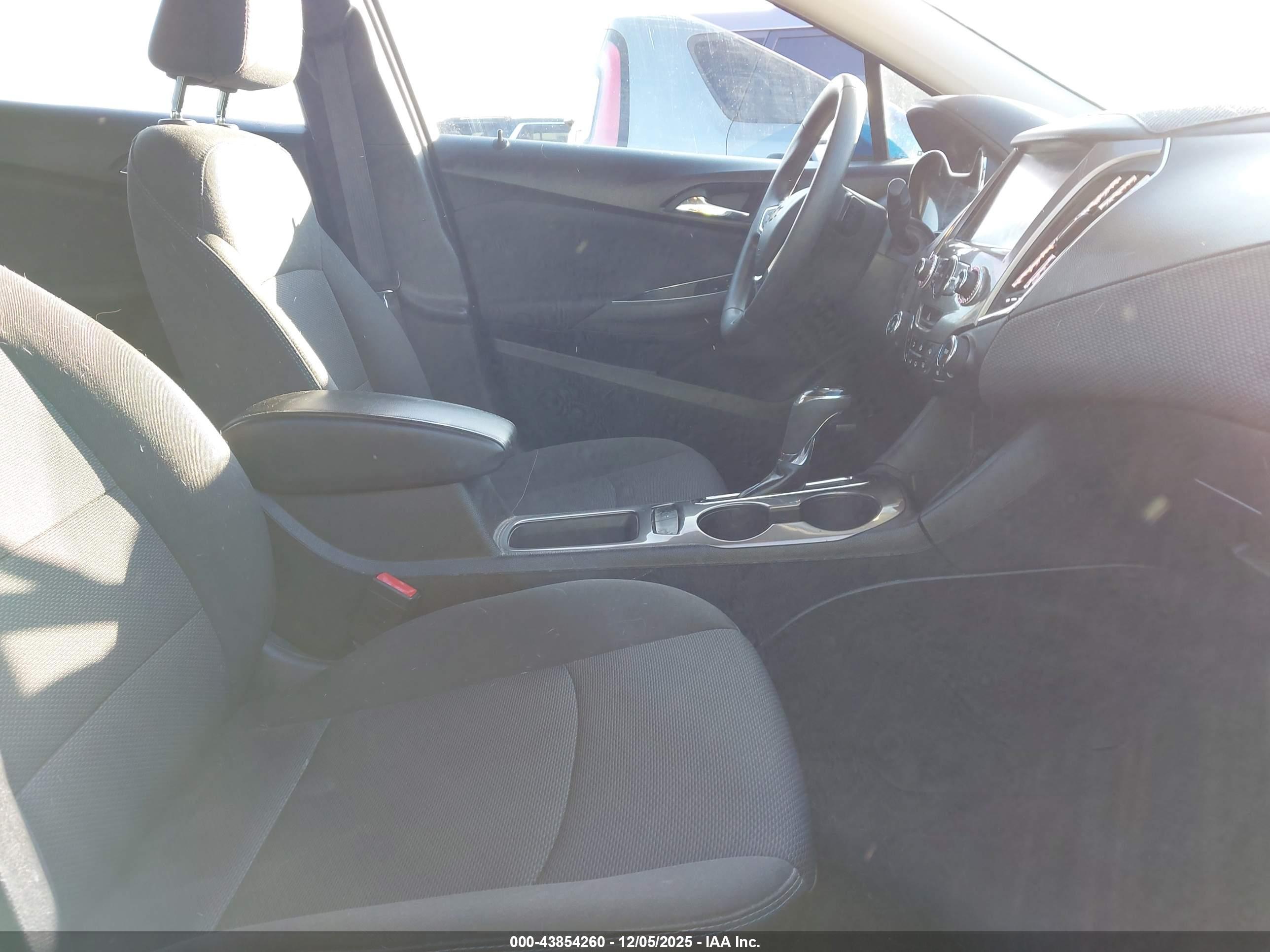 CHEVROLET CRUZE image 5