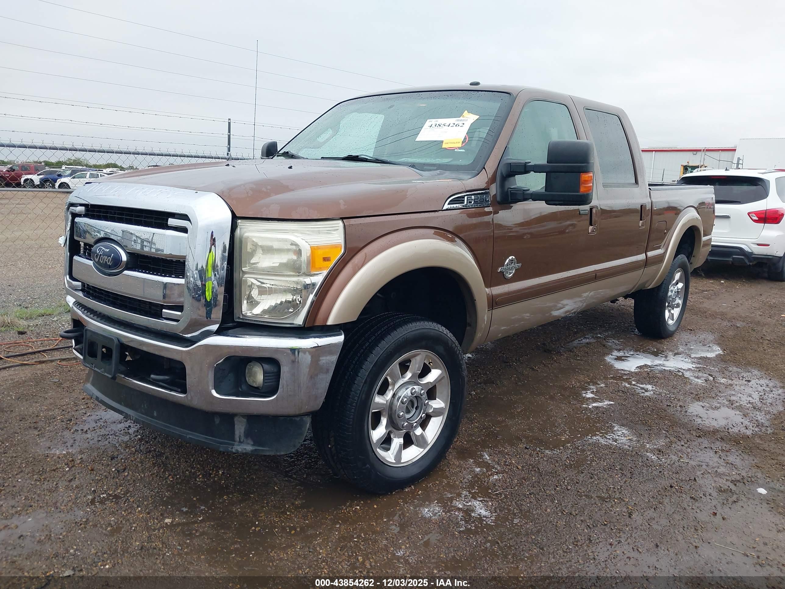 FORD F-250 image 2