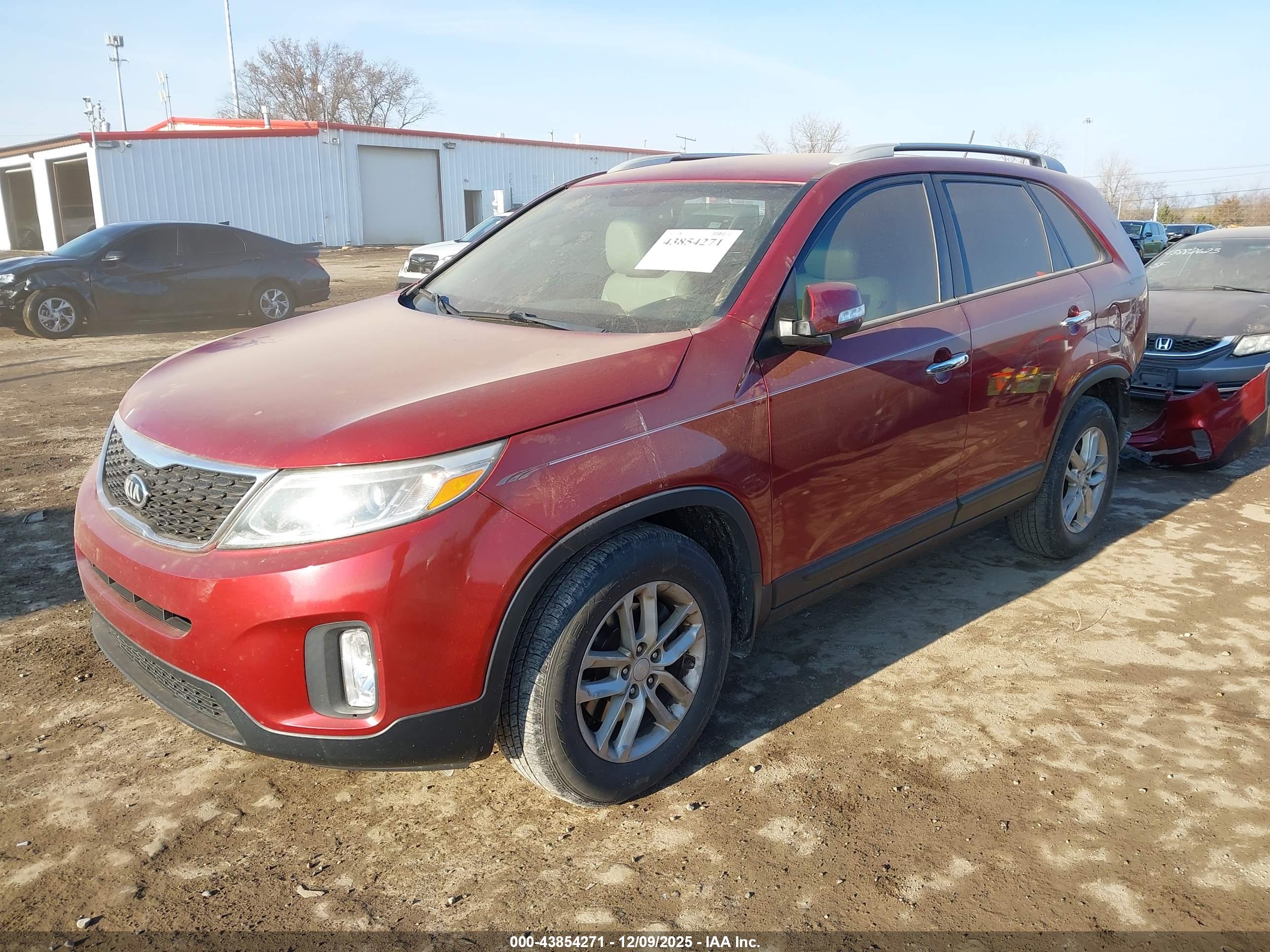KIA SORENTO image 2