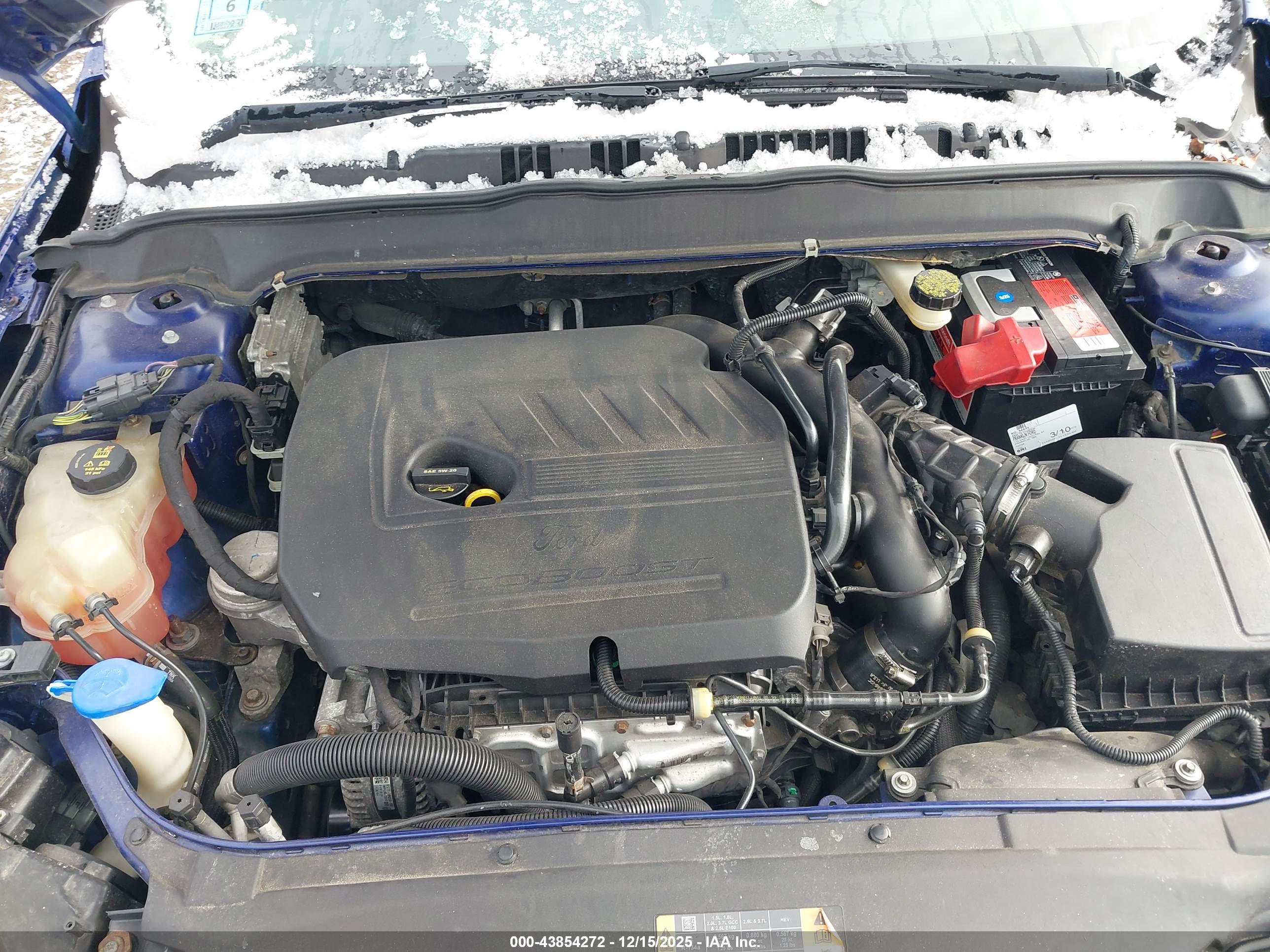 FORD FUSION image 10
