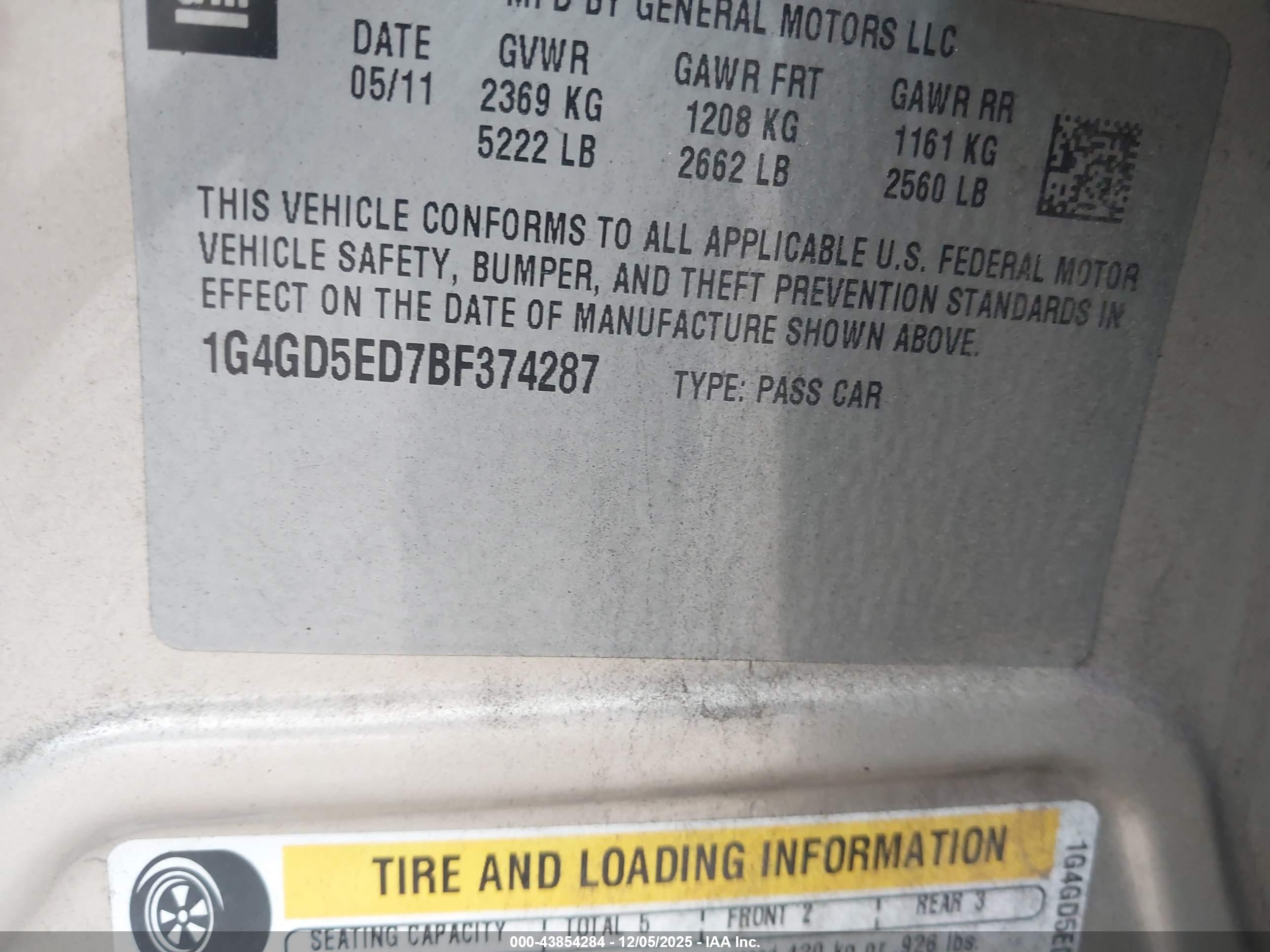 BUICK LACROSSE image 9