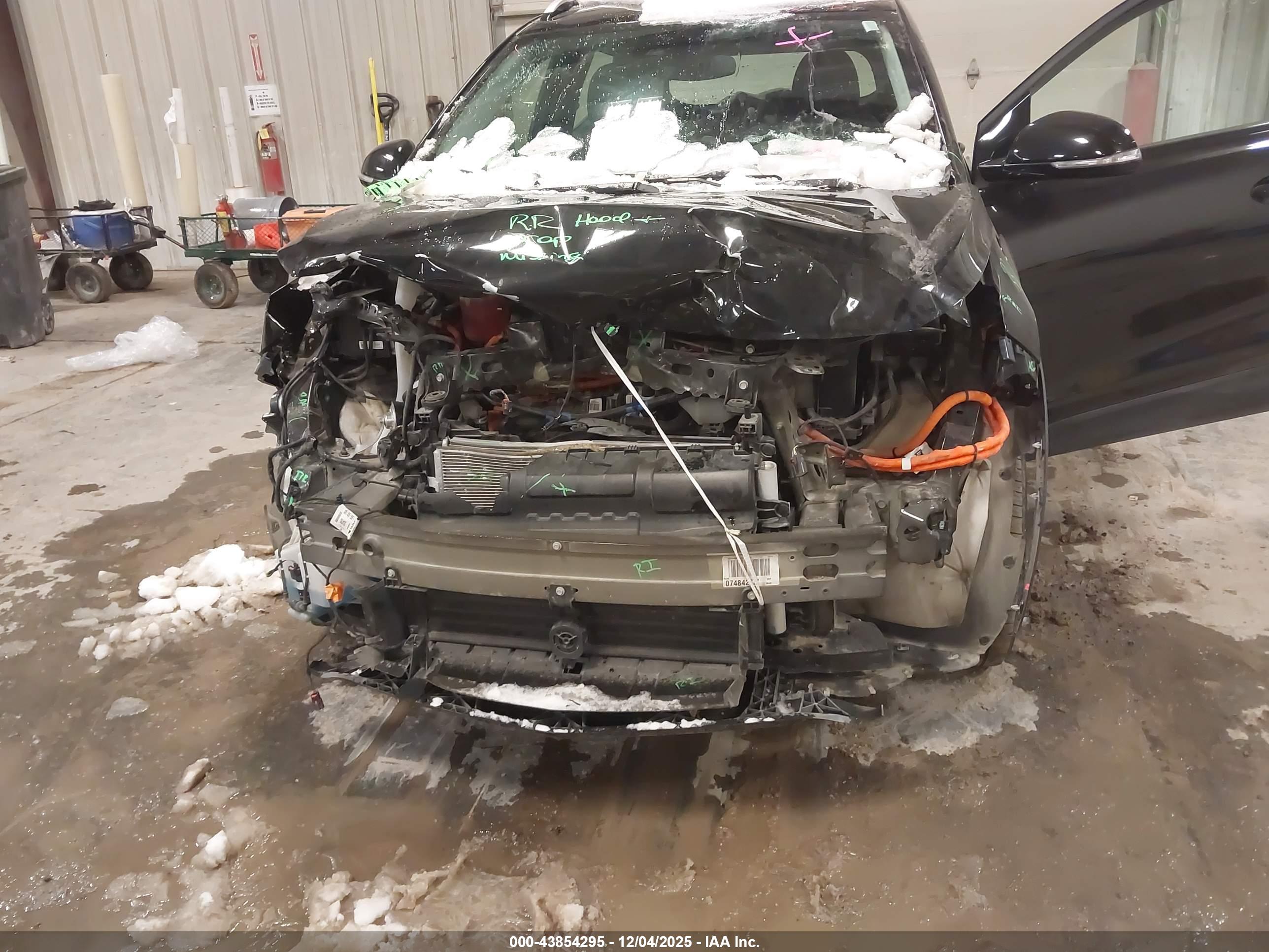 CHEVROLET BOLT image 6
