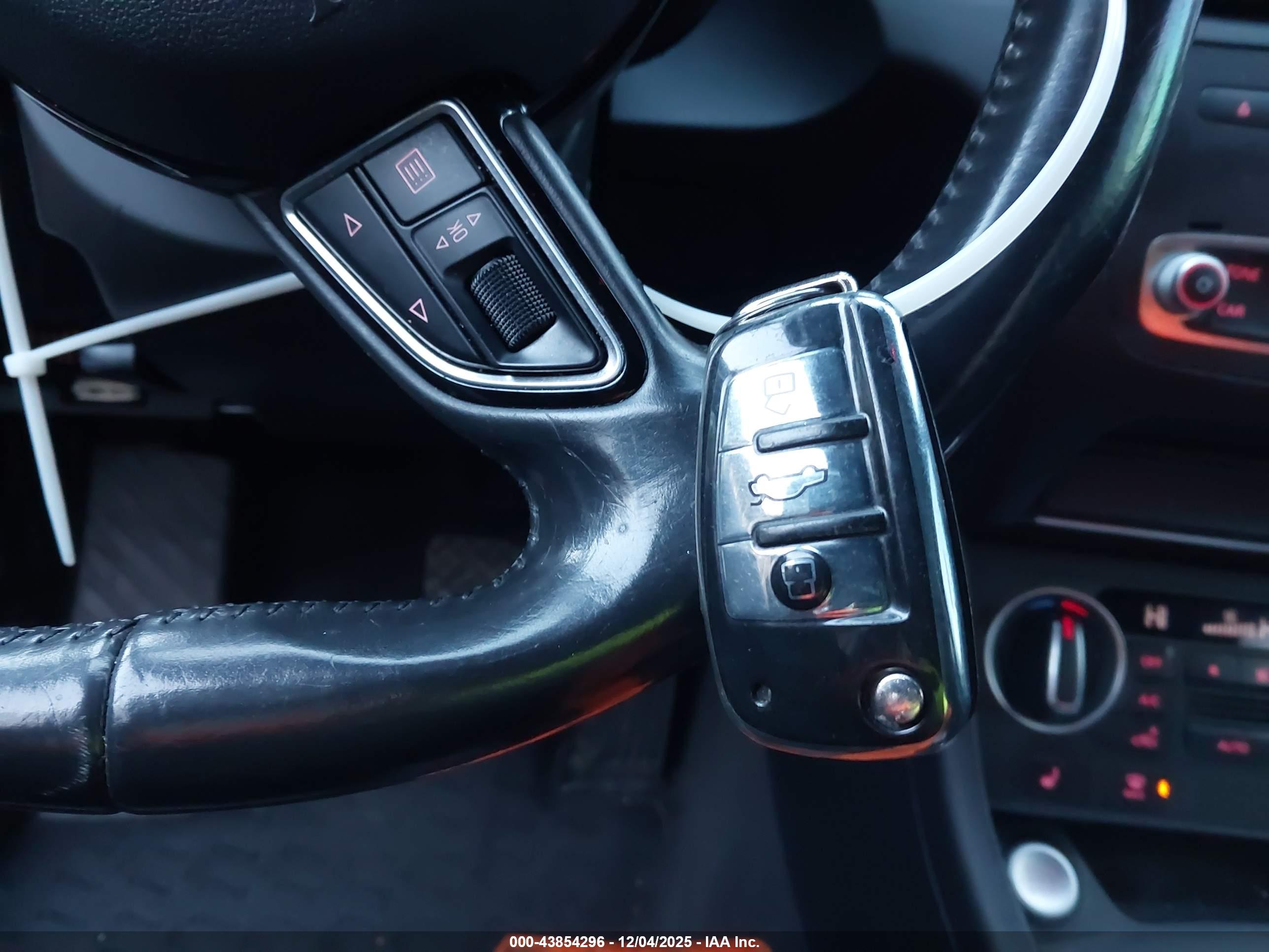 AUDI Q3 image 11
