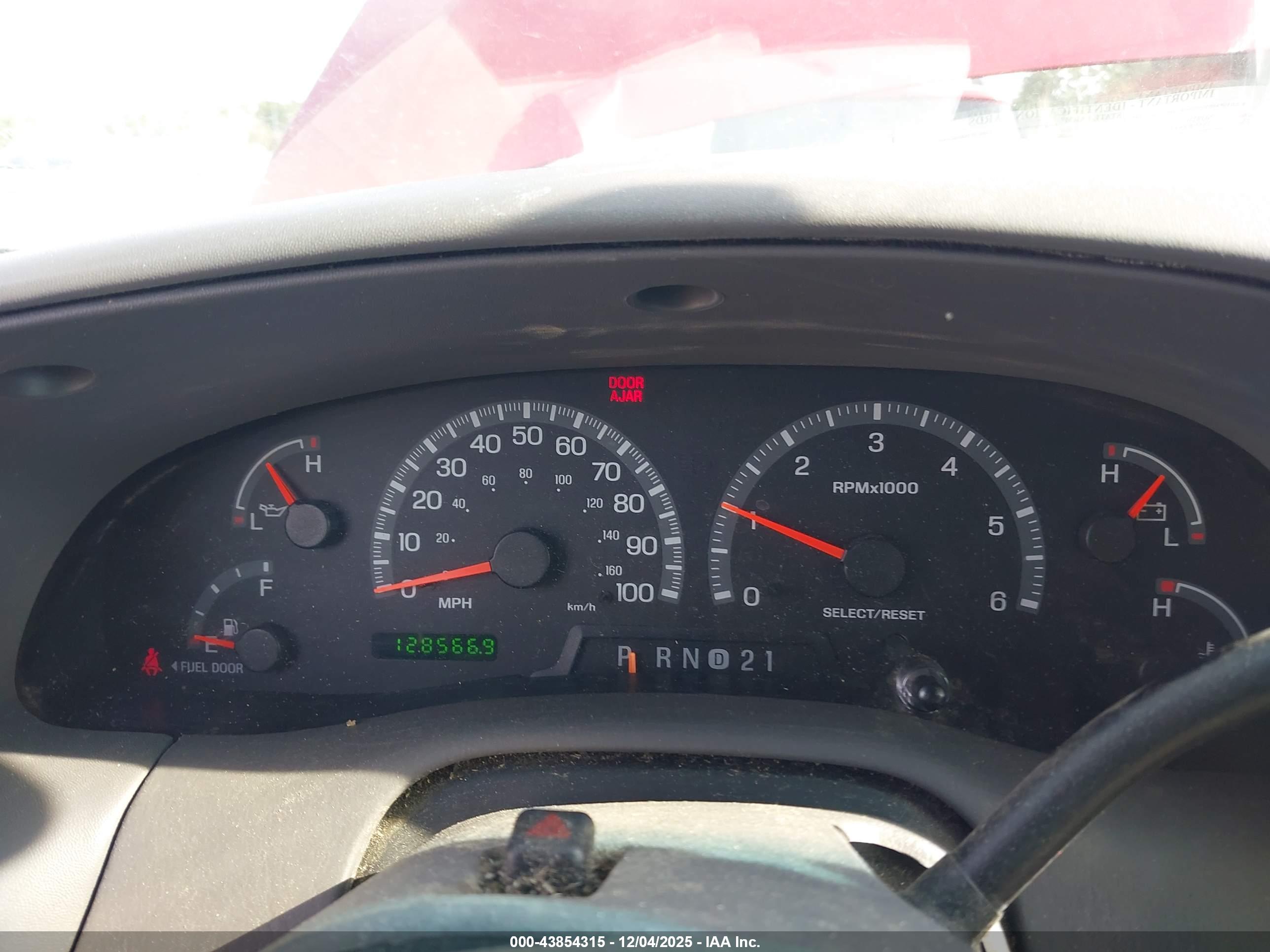 FORD F-150 image 7