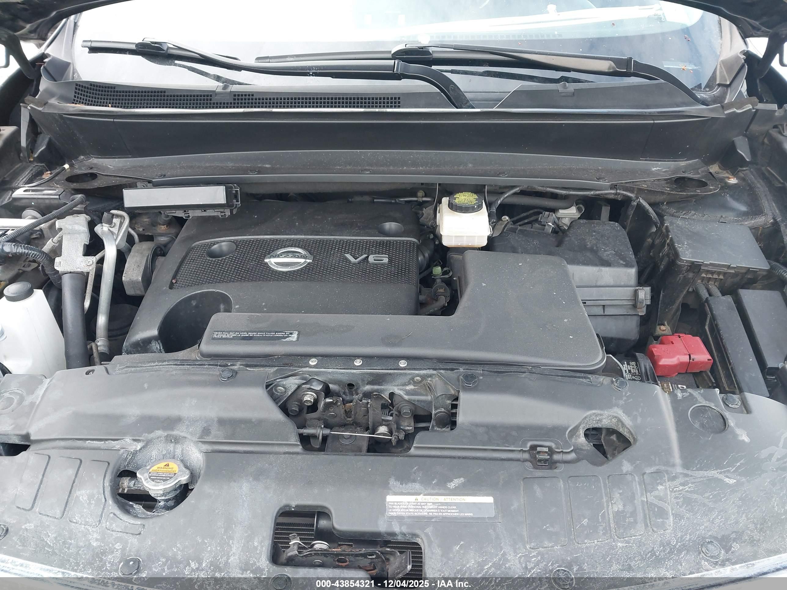 NISSAN PATHFINDER image 10
