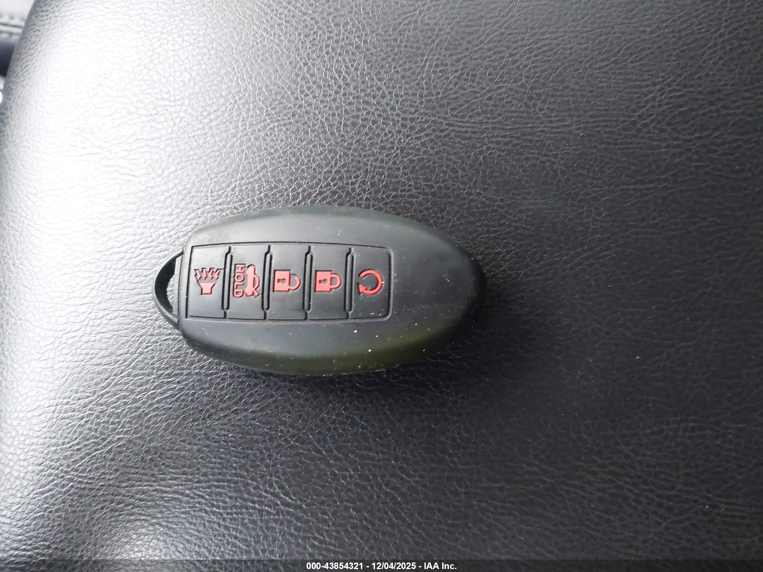 NISSAN PATHFINDER image 11