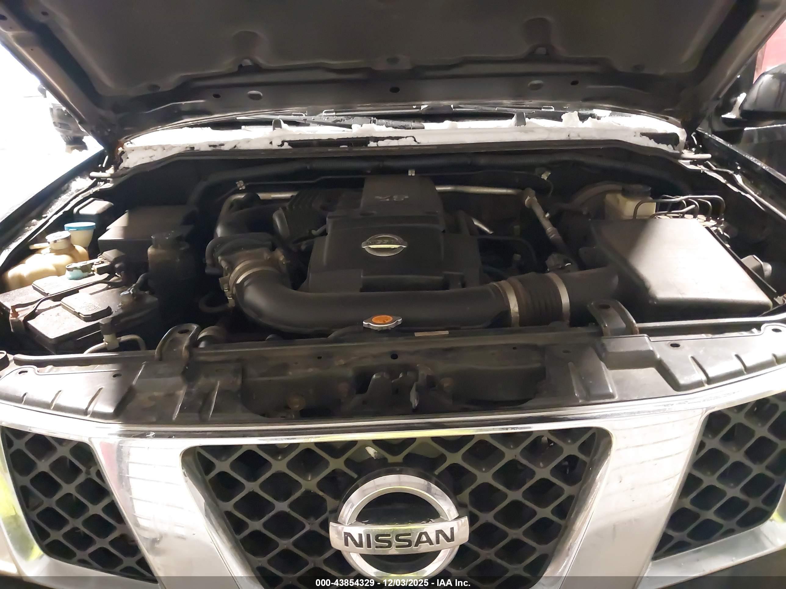 NISSAN FRONTIER image 10