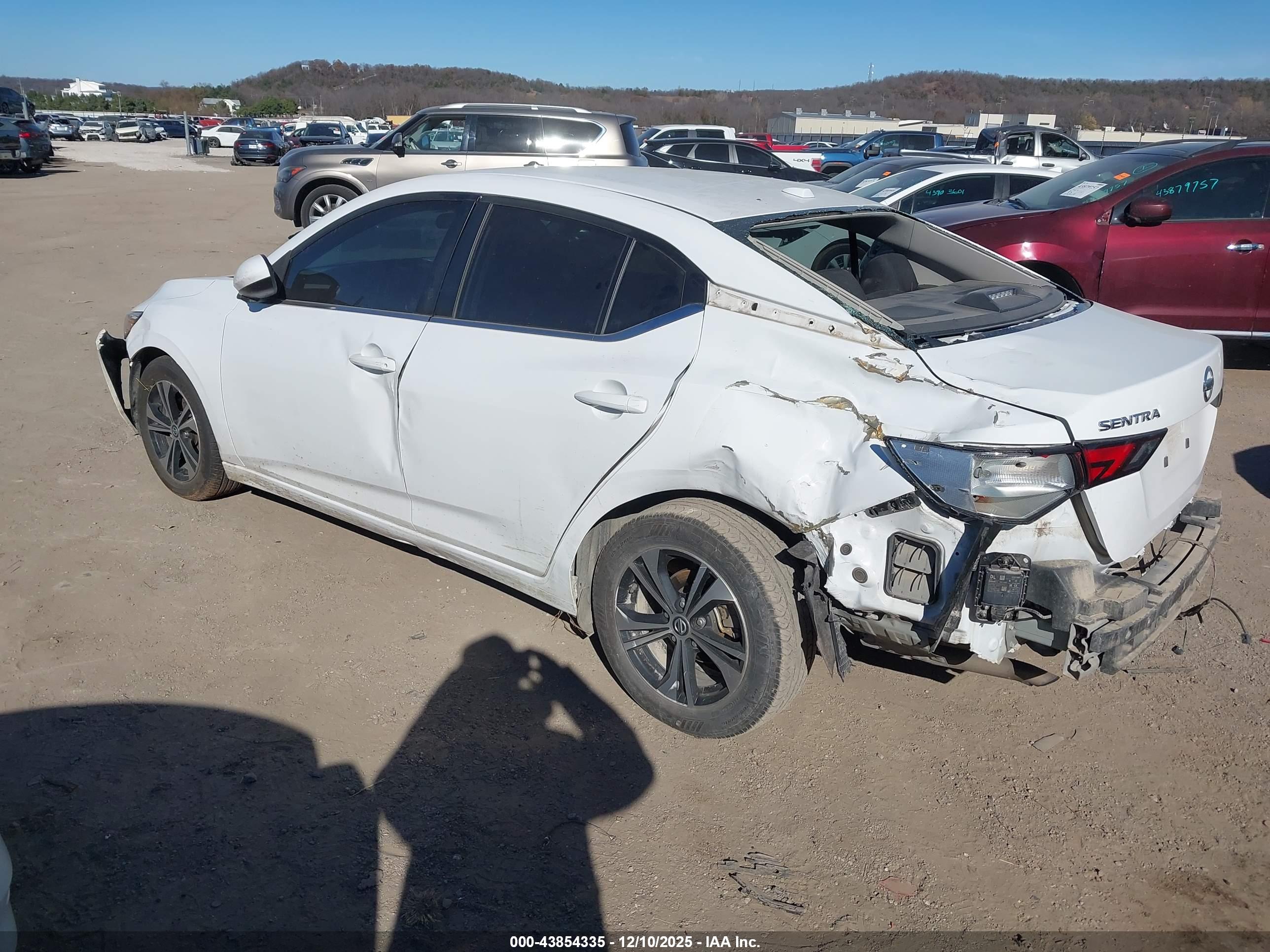 NISSAN SENTRA image 3