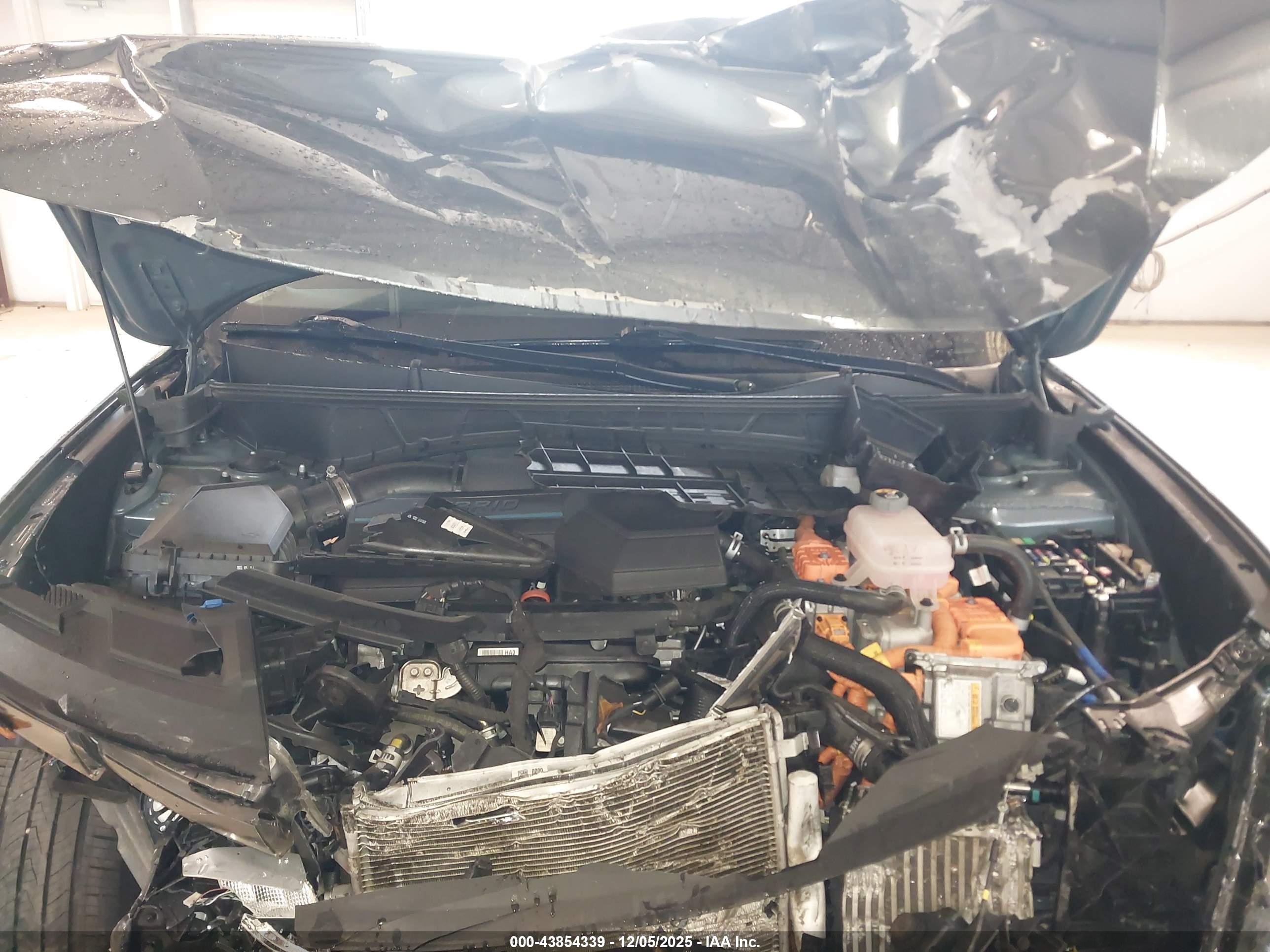 HYUNDAI TUCSON image 10