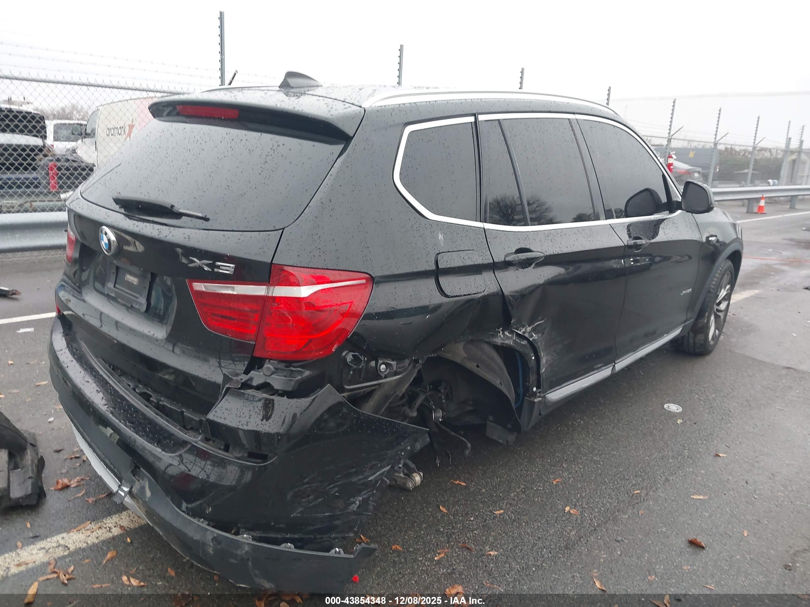 BMW X3 image 4