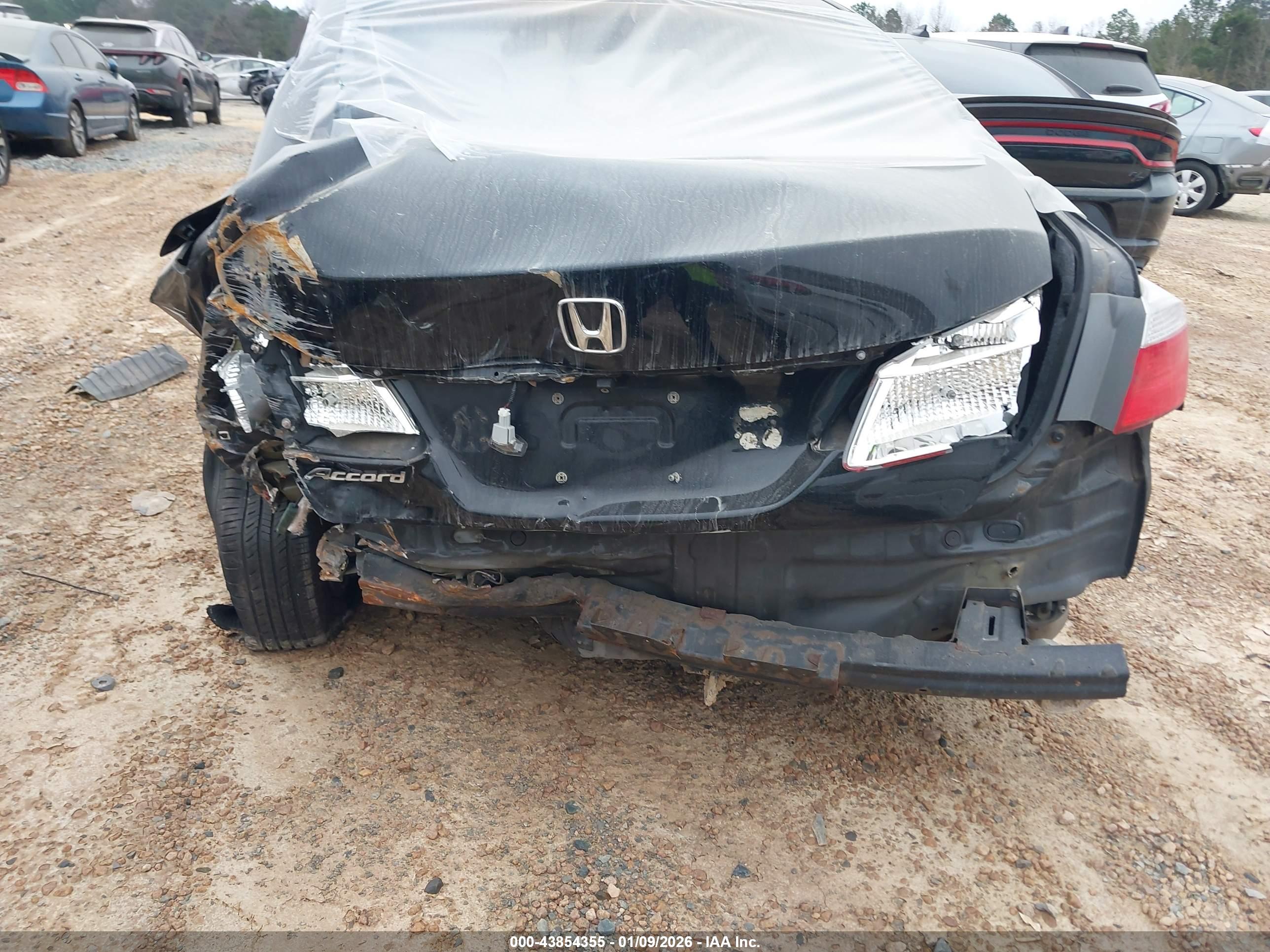 HONDA ACCORD image 6