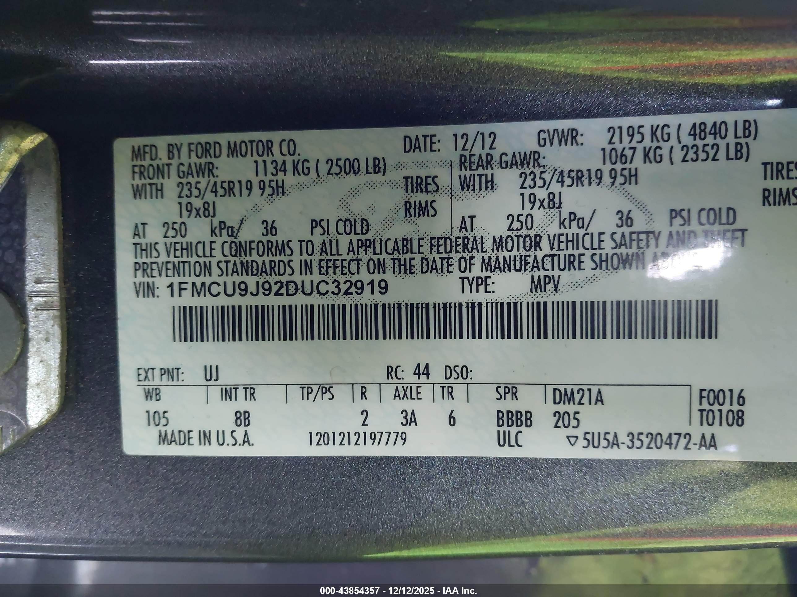 FORD ESCAPE image 9