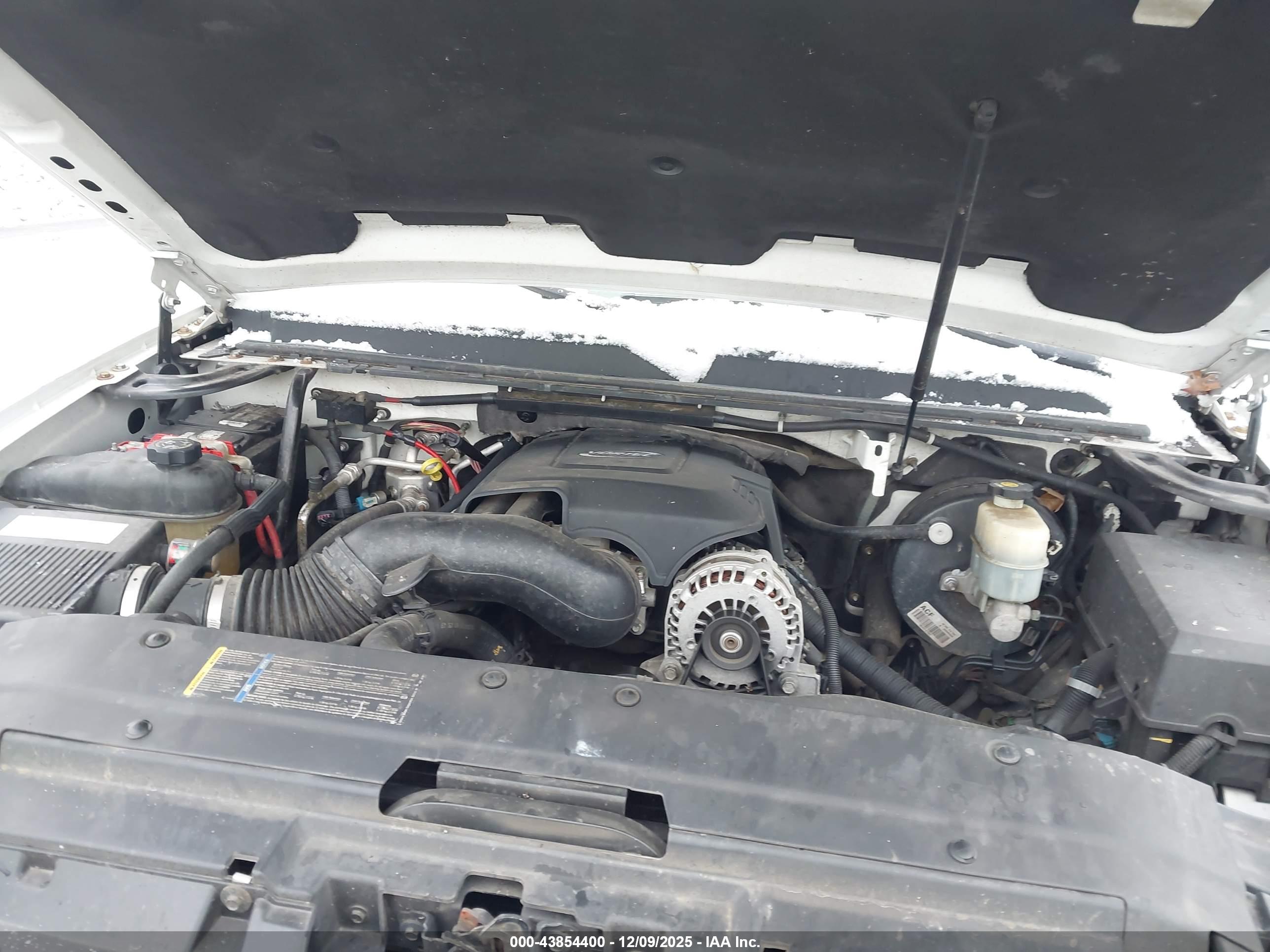 GMC YUKON image 10