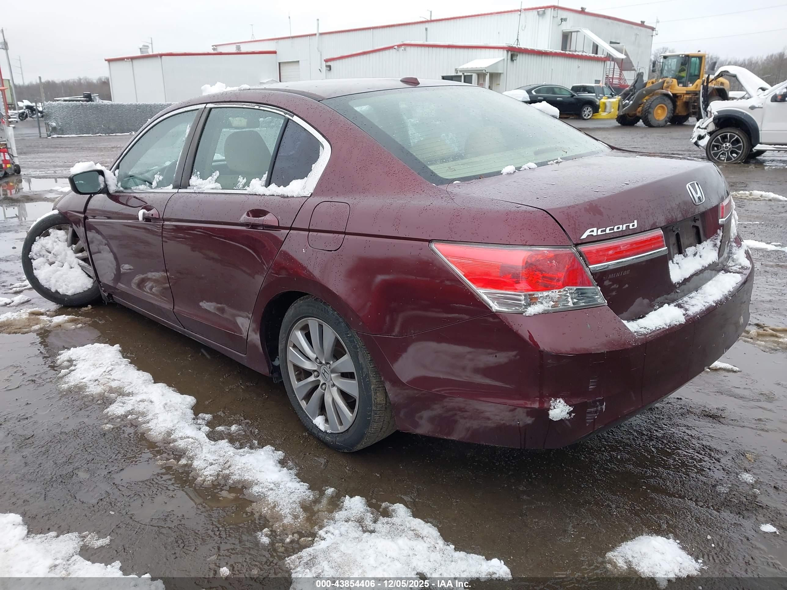 HONDA ACCORD image 3