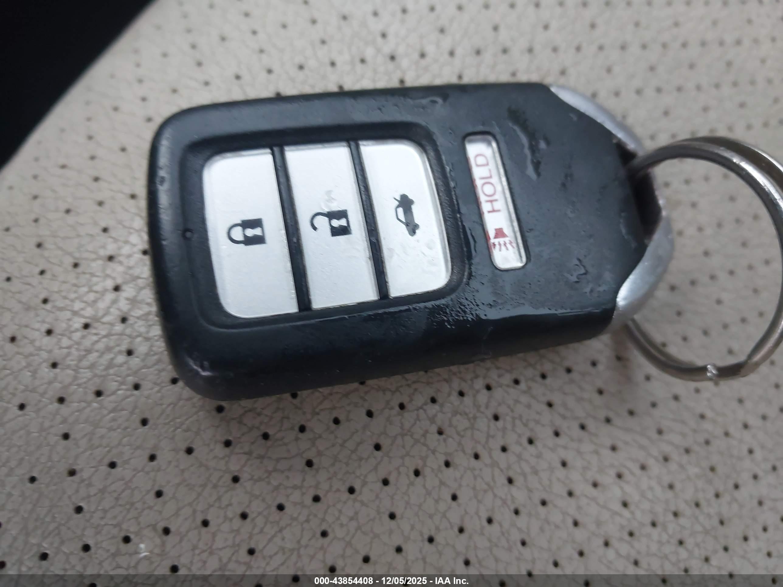 HONDA ACCORD image 11