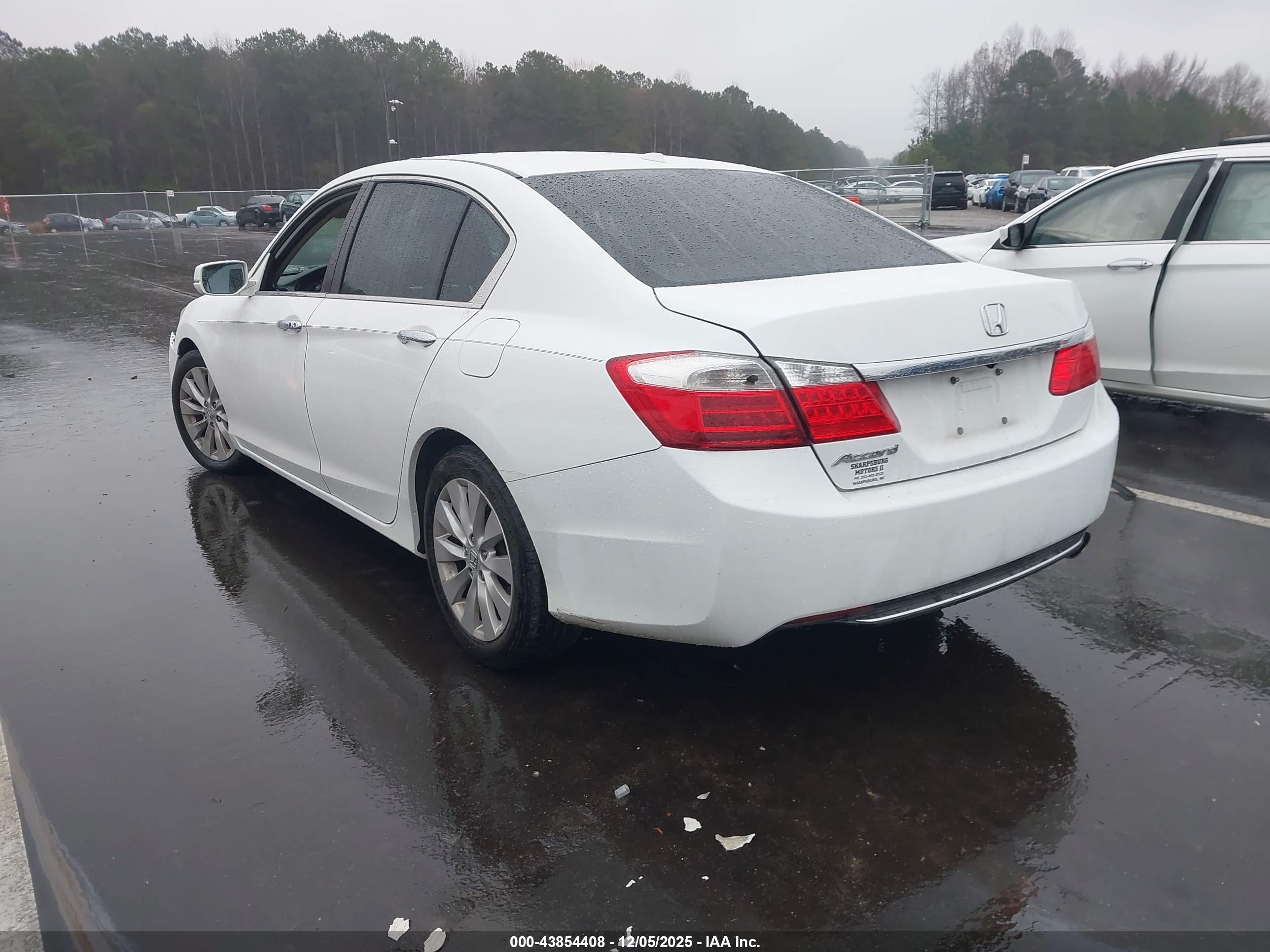 HONDA ACCORD image 3