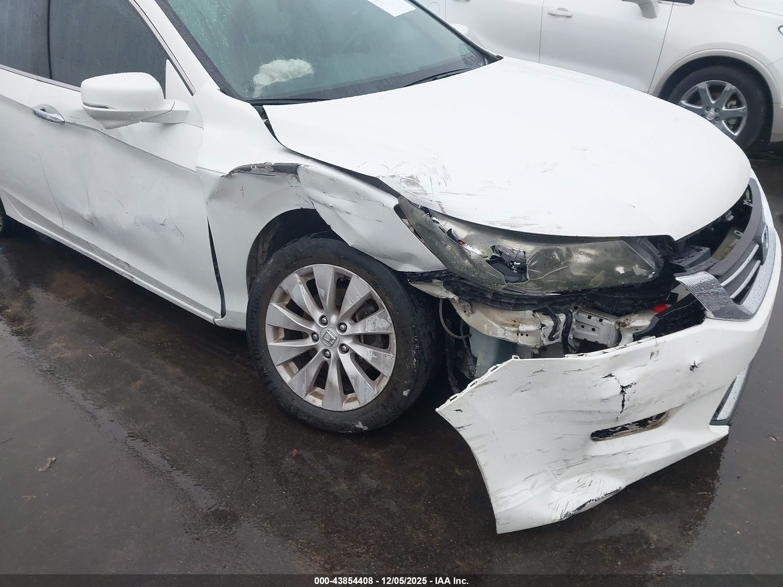 HONDA ACCORD image 6