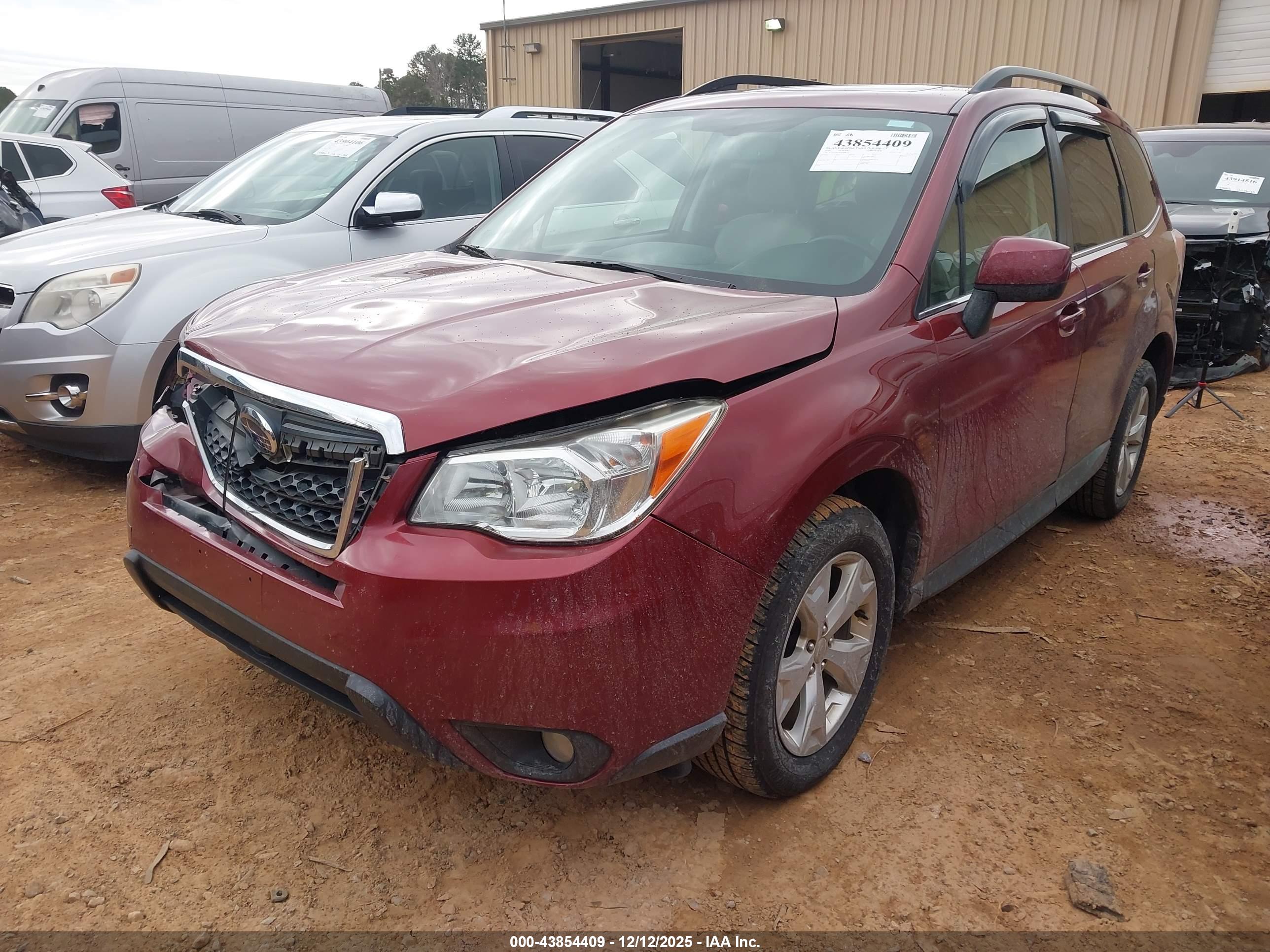 SUBARU FORESTER image 2