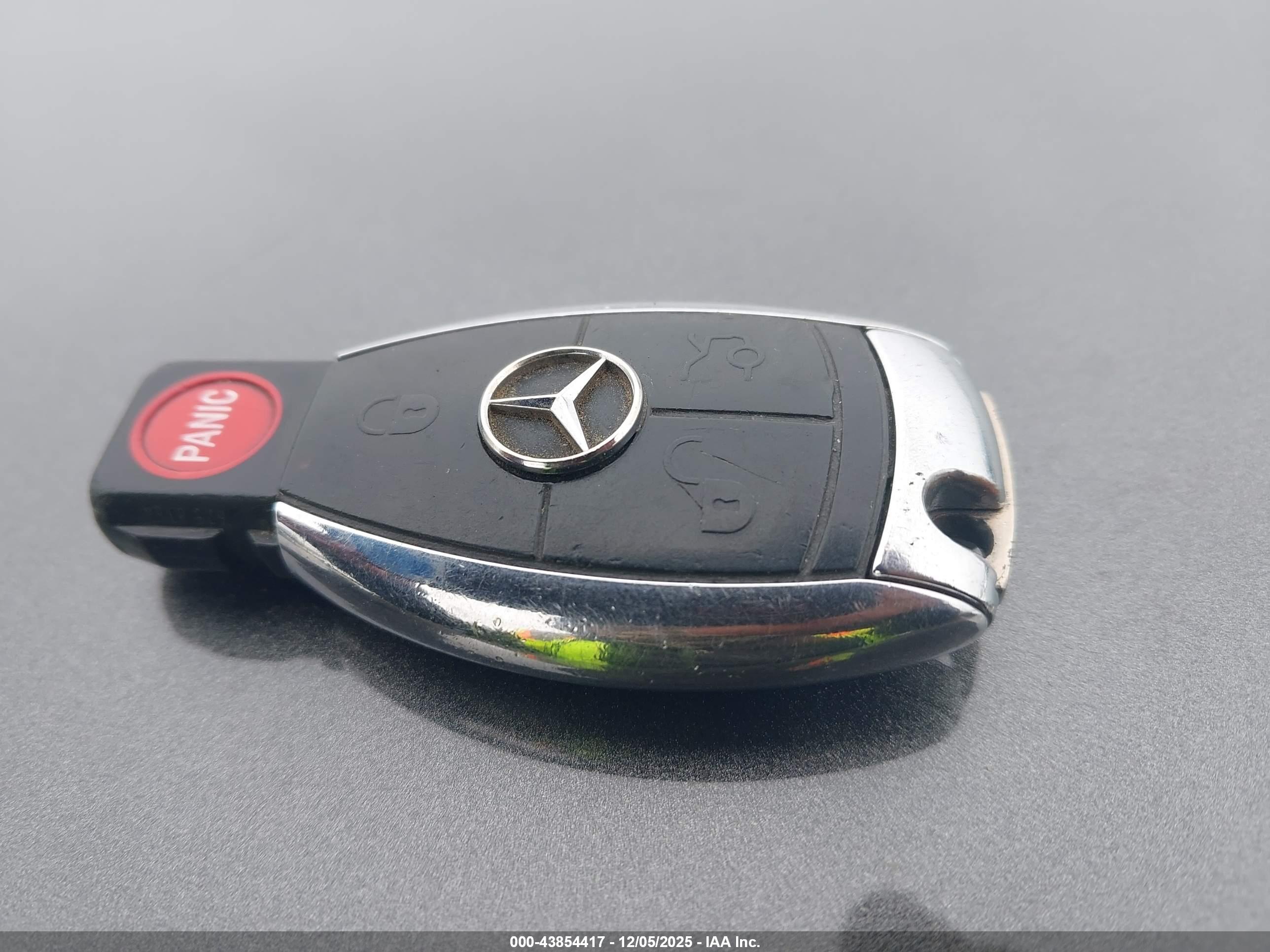 MERCEDES-BENZ GL image 11